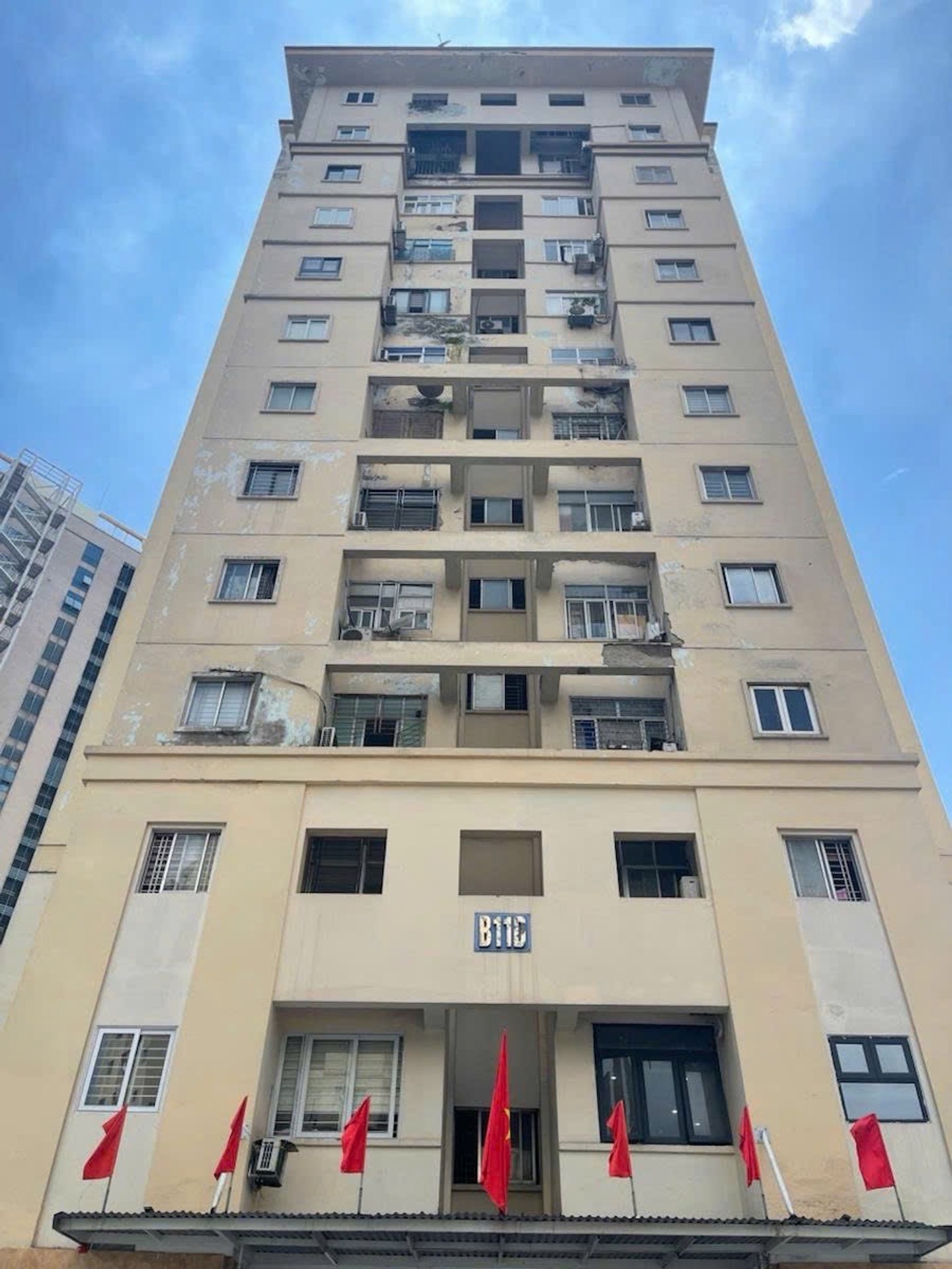 Căn hộ 2 phòng ngủ view thành phố lung linh tại Cầu Giấy