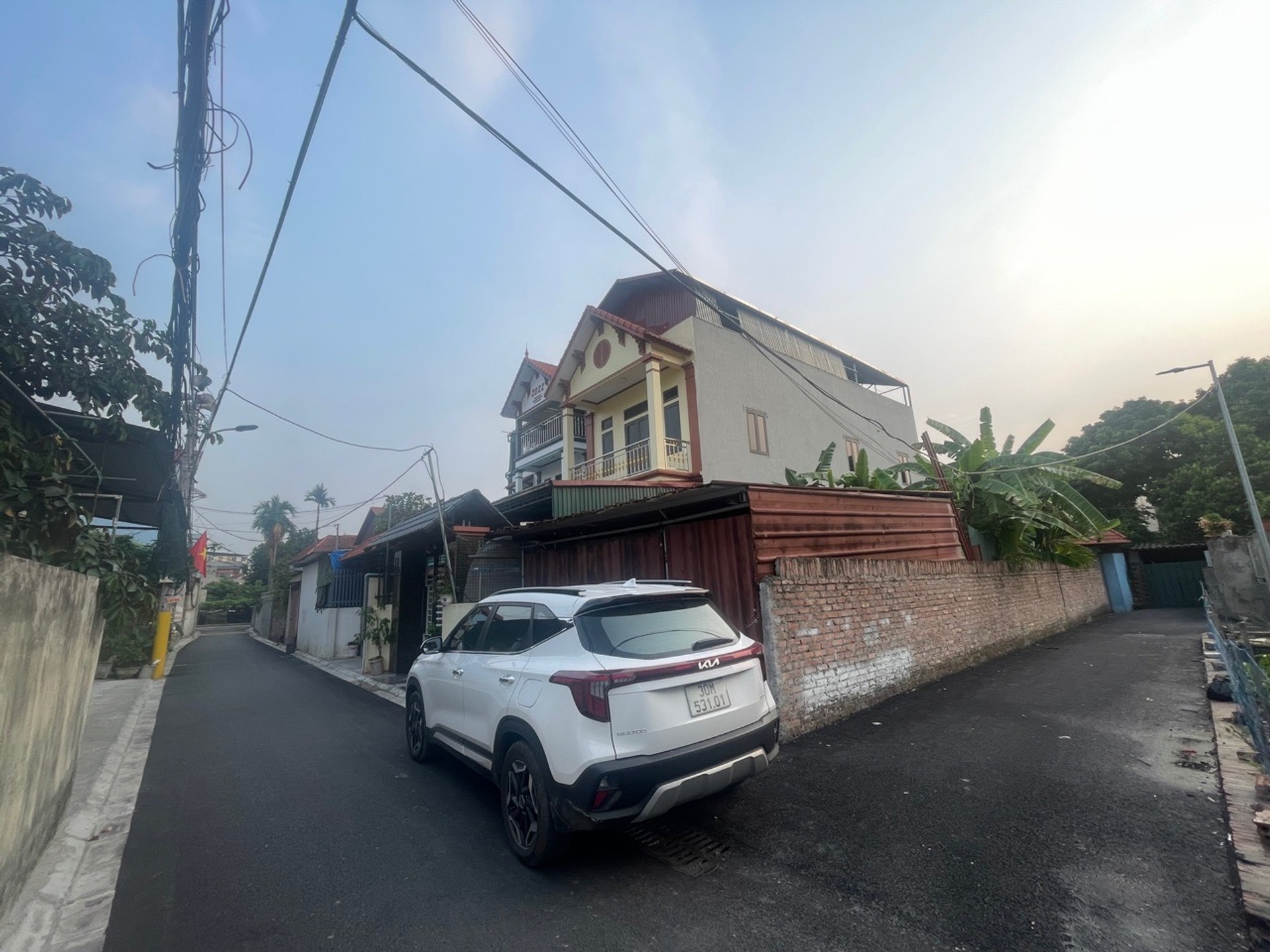 Cơ hội hiếm có sở hữu đất lô góc 3 mặt đường Quang Minh, Mê Linh