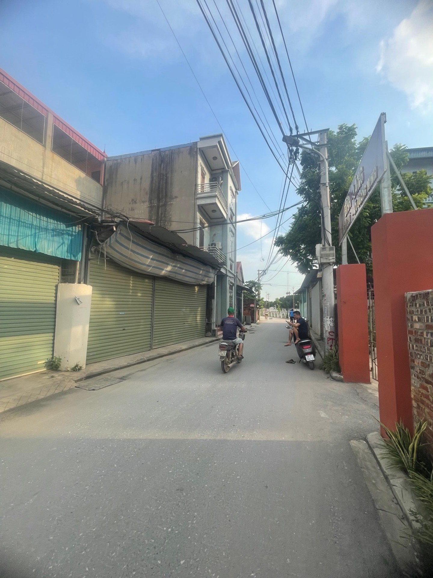 Bán đất mặt tiền rộng đường ô tô tránh tại Kim Hoa - Mê Linh