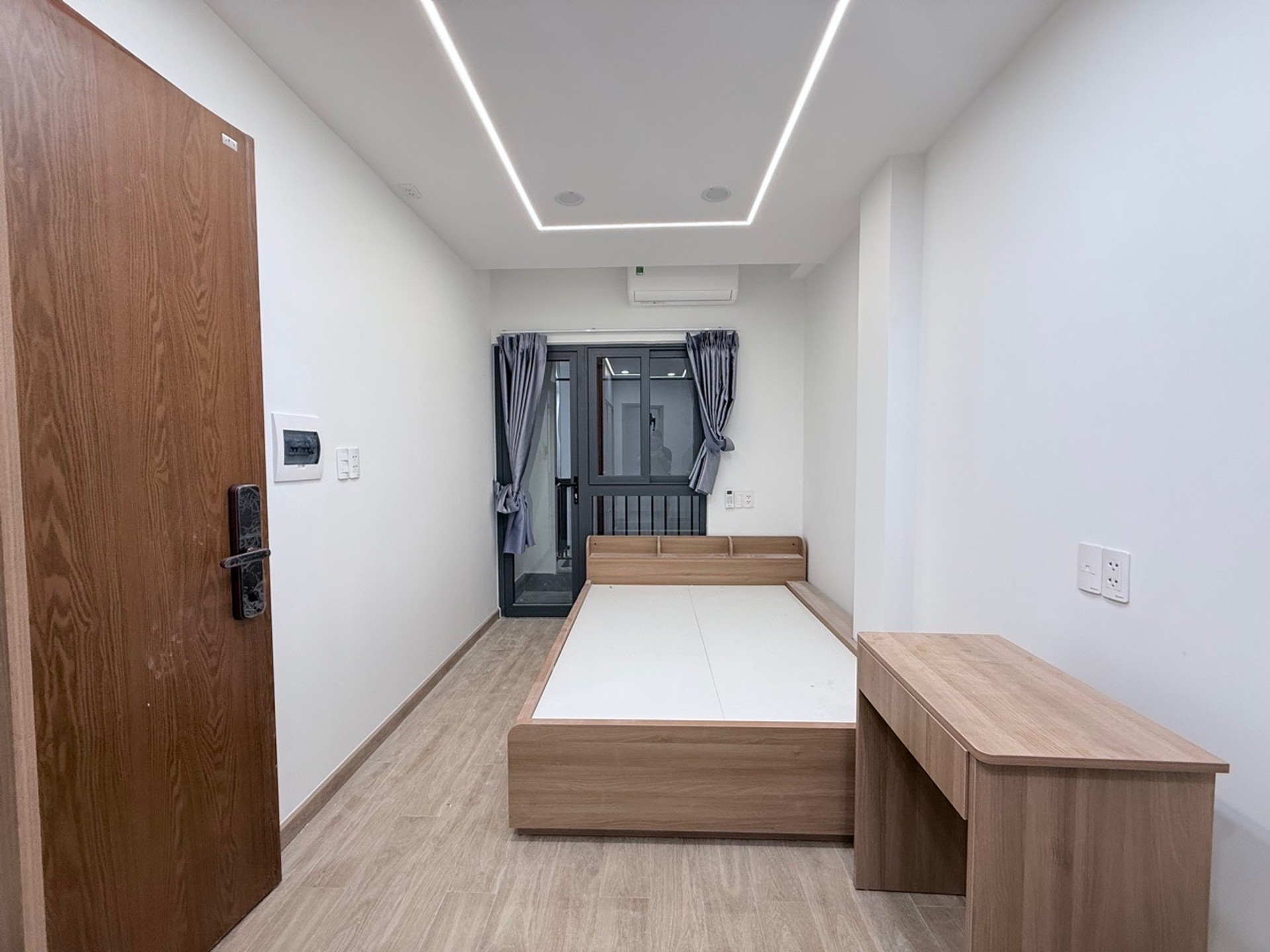 Bán nhà riêng 6 tầng tại phường Lê Đức Thọ, phù hợp kinh doanh CHDV cao cấp
