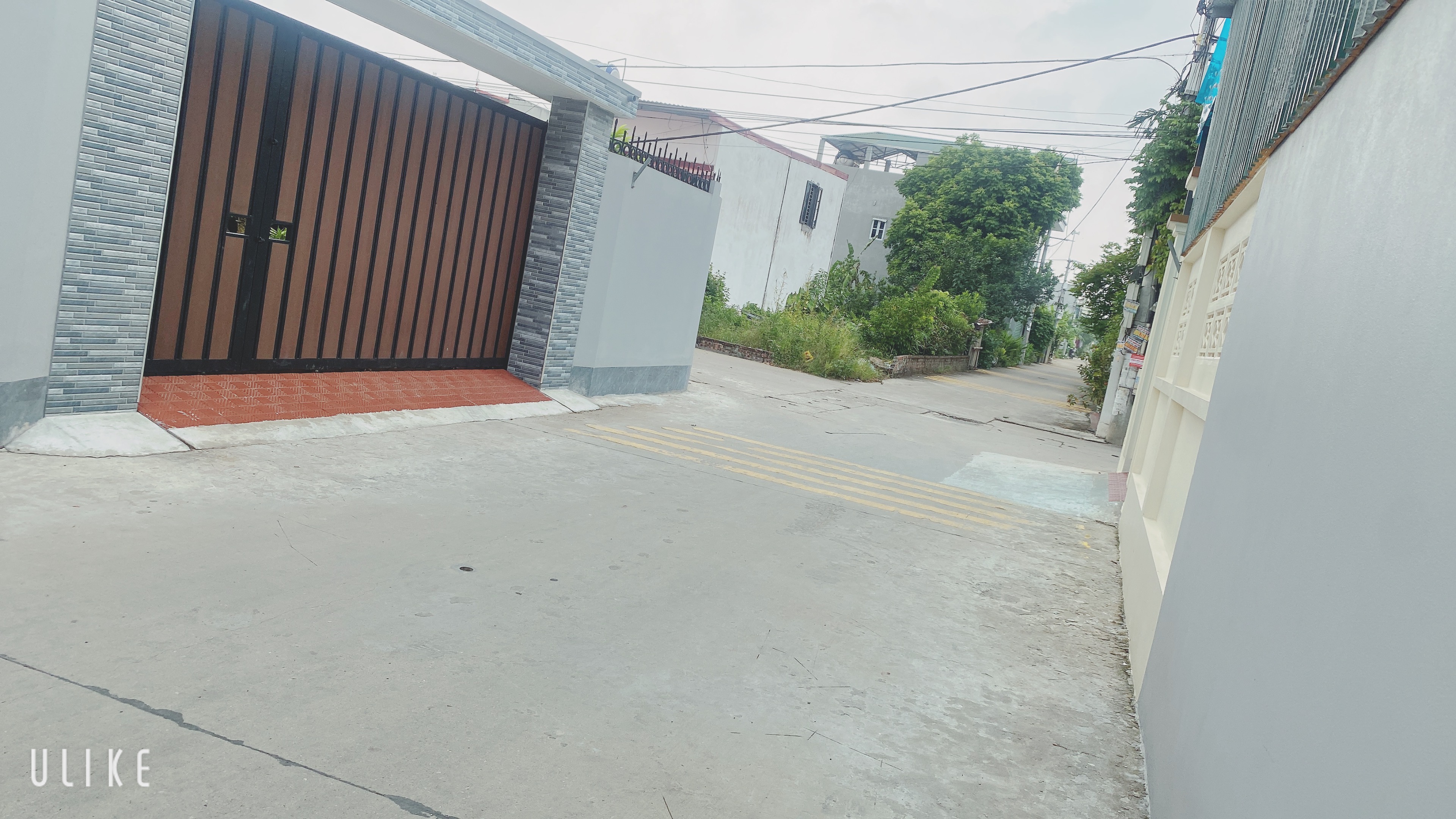 Bán nhà rẻ nhất cầu Thăng Long
Nh nhà cấp 4 cho thuê dòng tiền 2.tr trên tháng