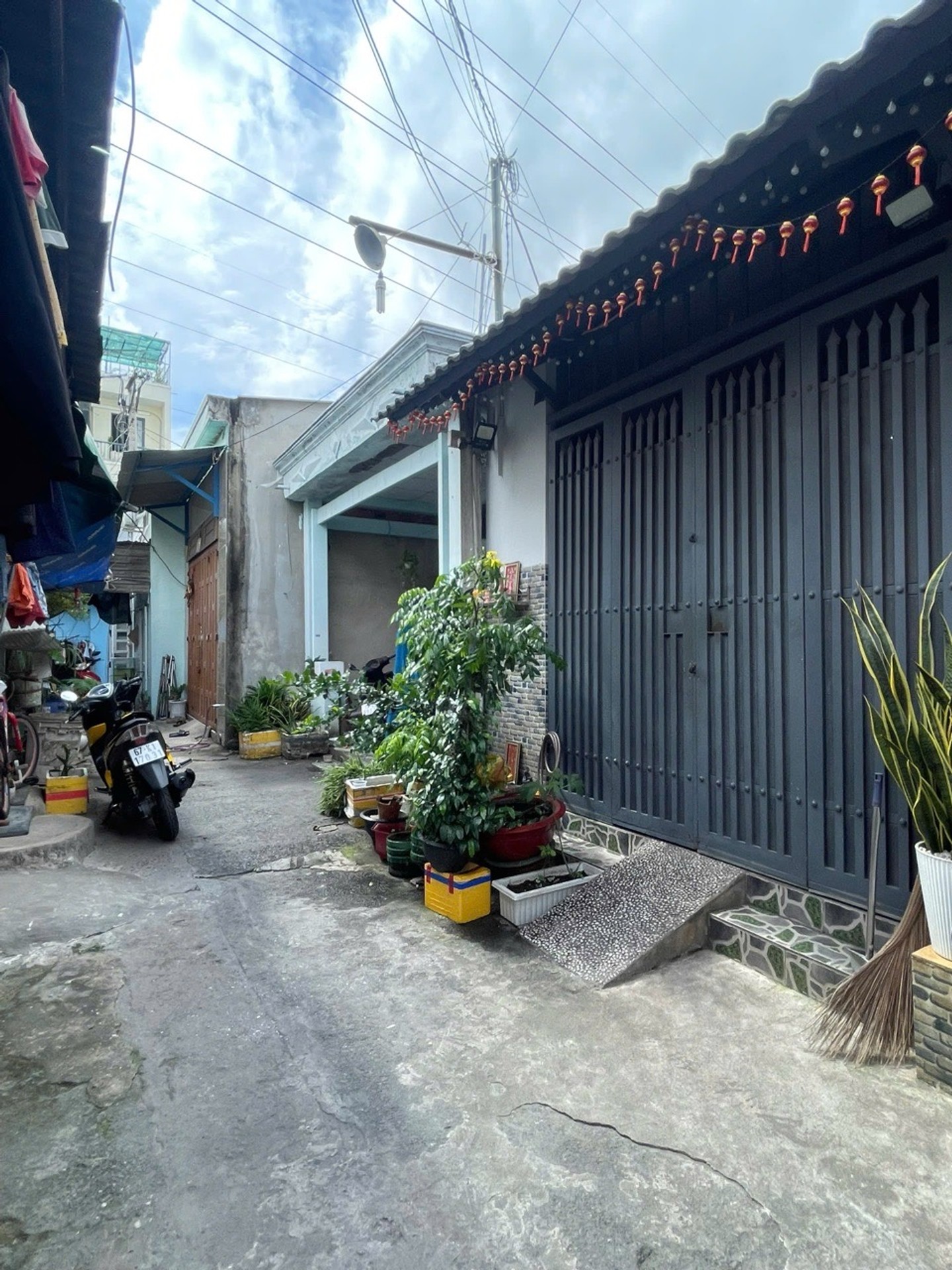 💥 NHÀ CẤP 4 CUỐI LÊ TRỌNG TẤN – HỒ VĂN LONG | 79M² | CHỈ 3.7 TỶ 💥
🏡 Ngang 4.4m x 18m – Nhà cấp 4