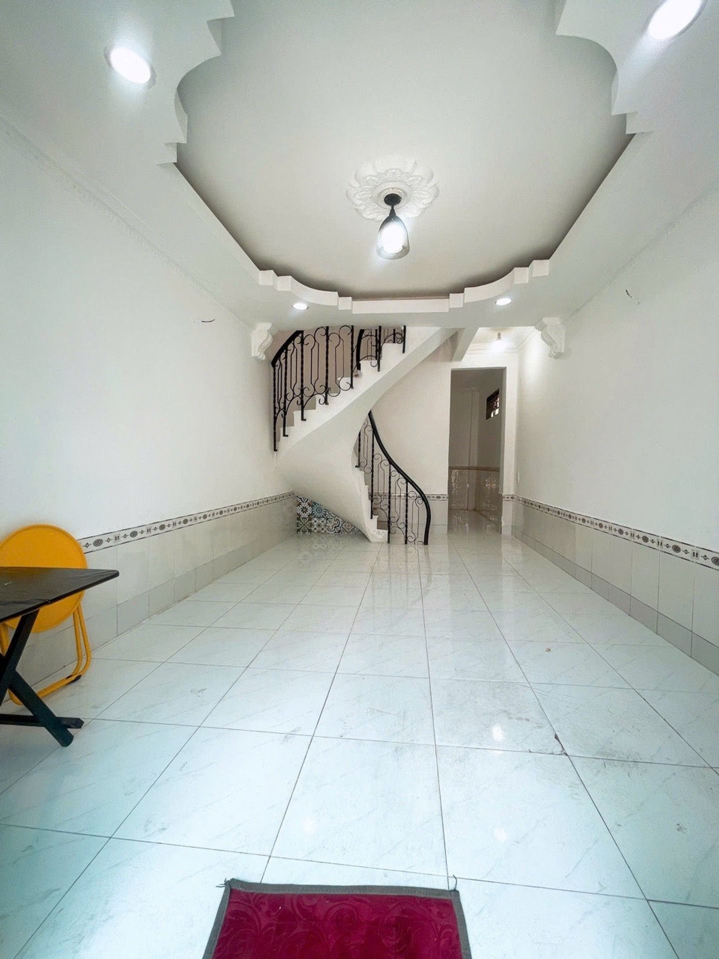 Chỉ 3 Tỷ 65 sở hữu ngay nhà 2 tầng, 25m2, ngang 3.1m, hiện hữu, 10m ra mặt tiền Huỳnh Tấn Phát, Q7