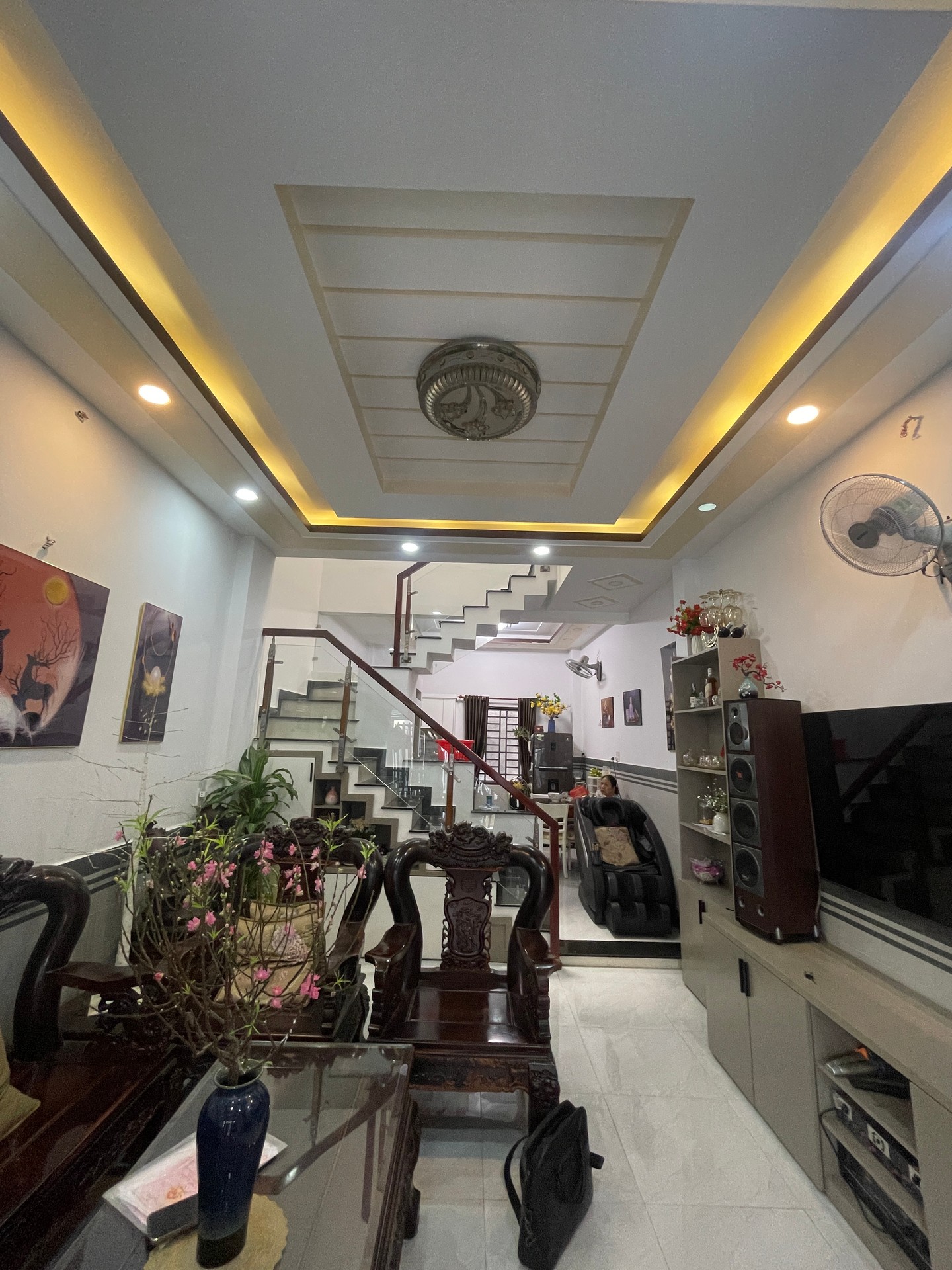 Bán nhà riêng Quang Trung 49m2 giá 5.6 tỷ, 2 phòng ngủ 3 toilet