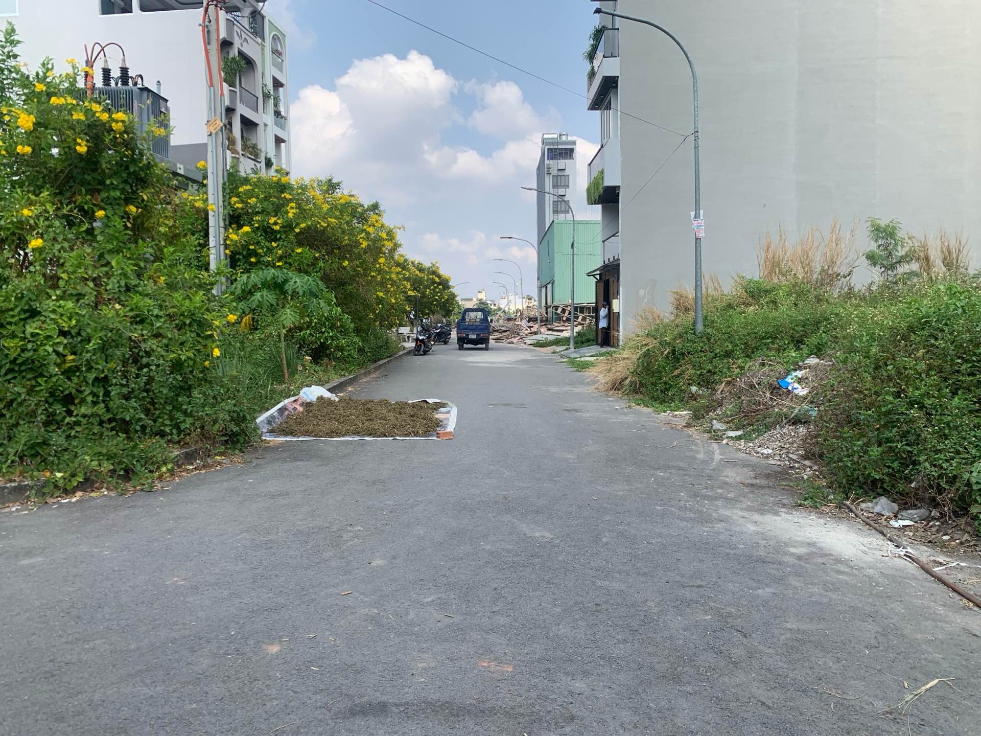 Bán đất Phan Huy Ích sổ riêng, mặt tiền 4m, diện tích 65m²