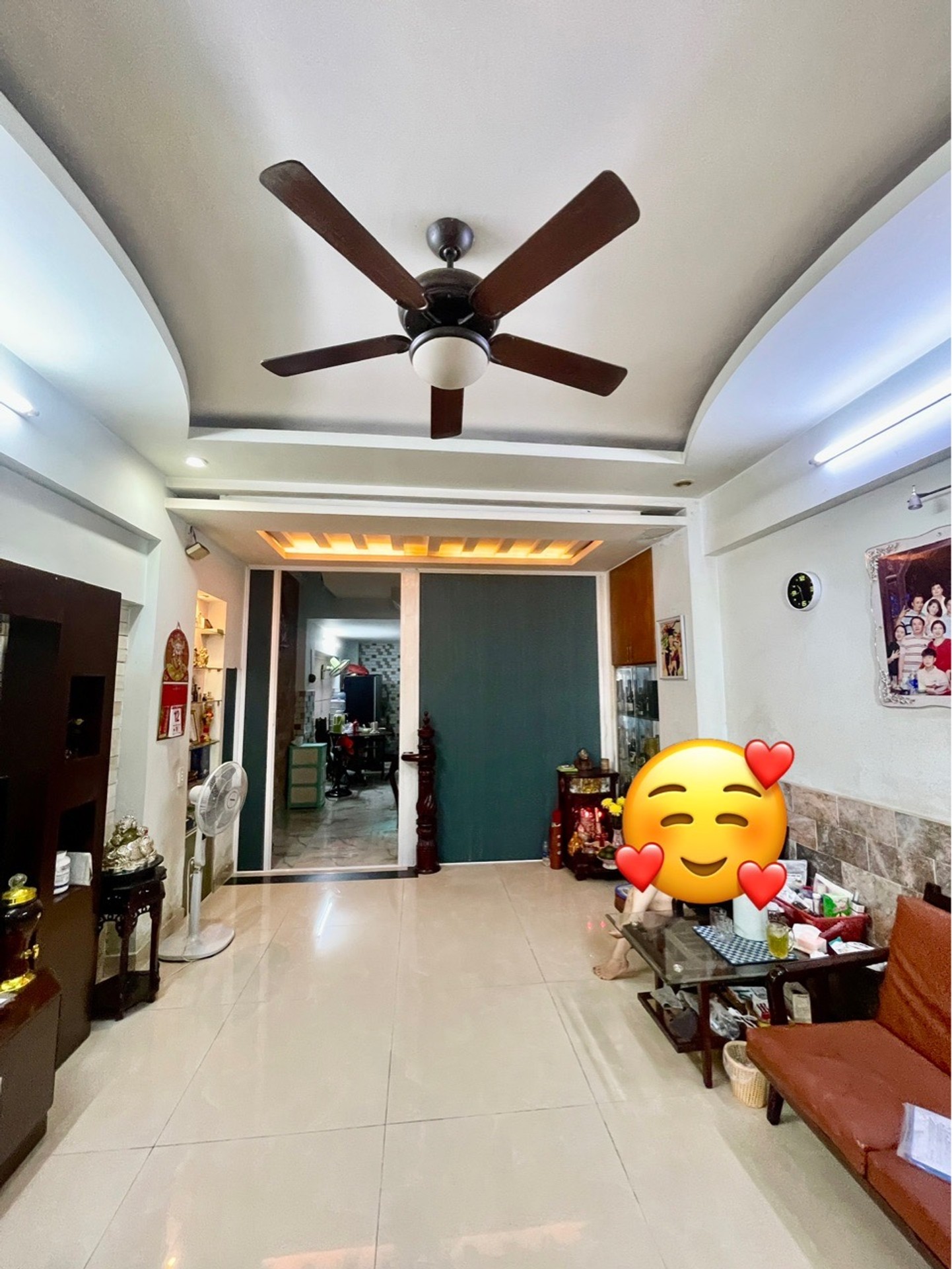 Nhà 4 tầng 63m2 gần Emart 2 Quang Trung giá 6,35 tỷ