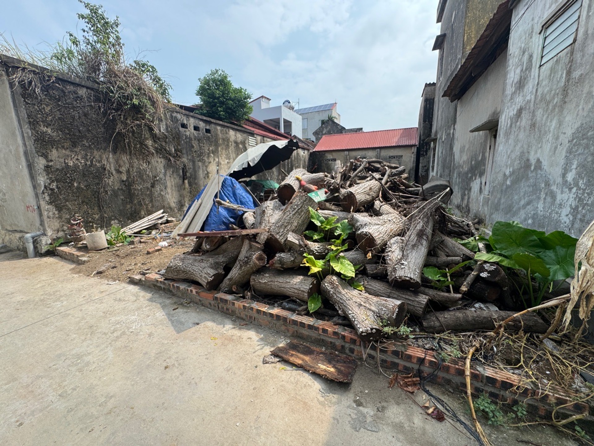 Bán đất 94m2 đất tại mê linh giáp ql 23b , khu đô thị làng hoa mê linh
