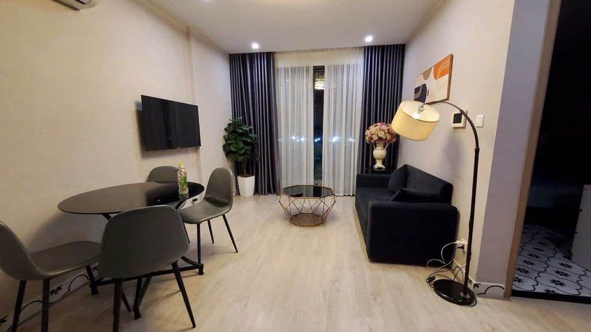 Bán căn hộ 1 phòng ngủ tại Vinhomes Ocean Park, diện tích 42.8m2, sổ đỏ chính chủ