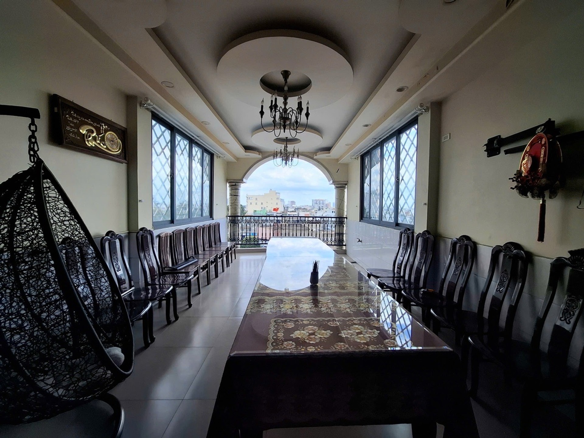 Bán Nhà Mặt Phố 7 Tầng, Gần Chợ Tân Bình Phường 8, 98.5m2, Thang Máy,16 Phòng