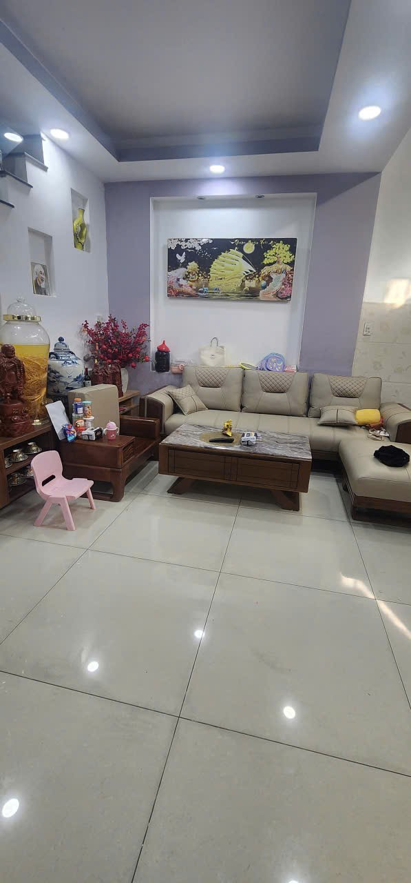 Cơ hội hiếm có sở hữu nhà 3 tầng mặt tiền 5.5m tại Tân Phú với giá tốt
