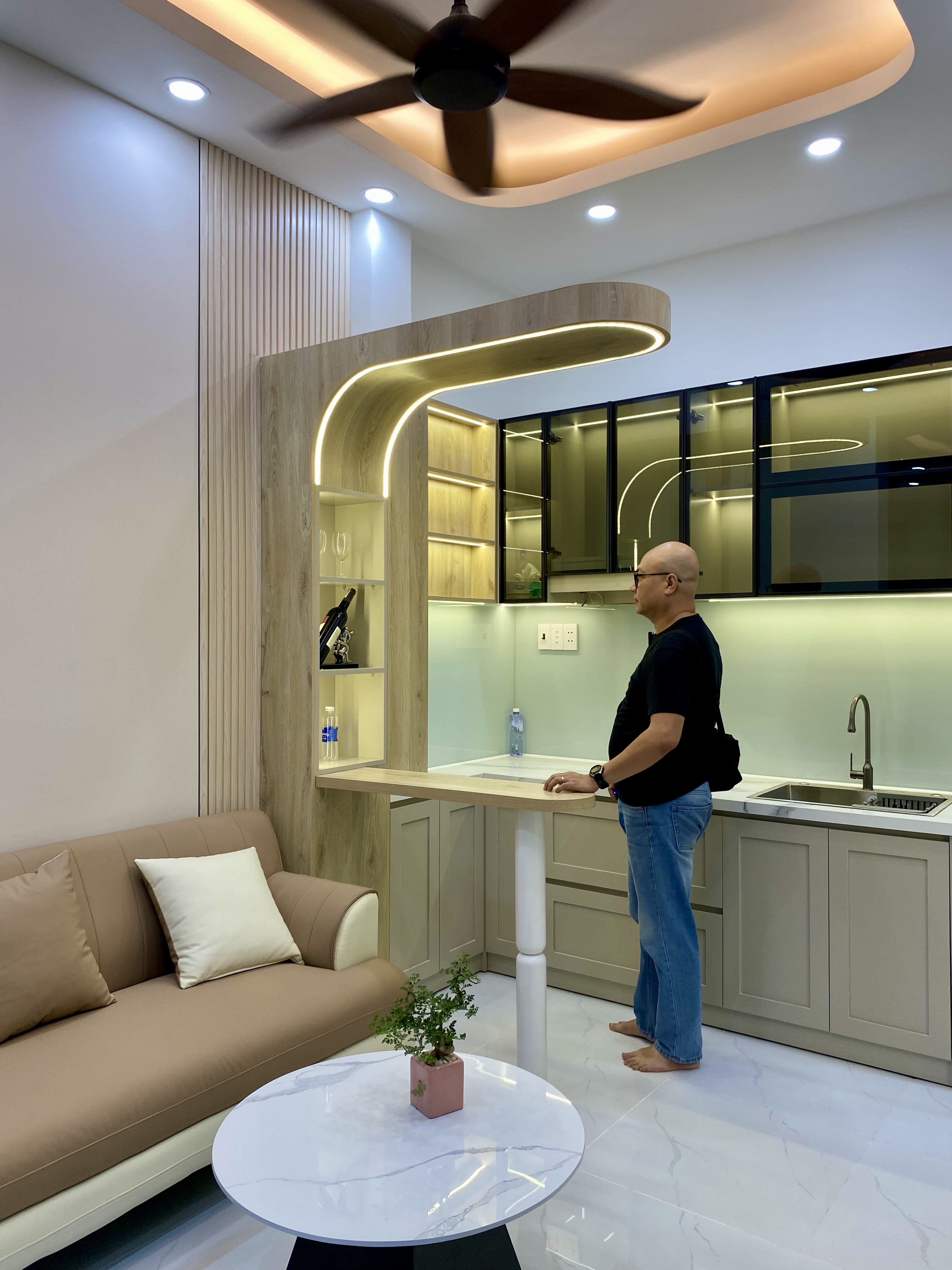 Bán nhà riêng 5 tầng Phường 5 Bình Thạnh diện tích 21m2 mặt tiền 4.6m giá 5.95 tỷ