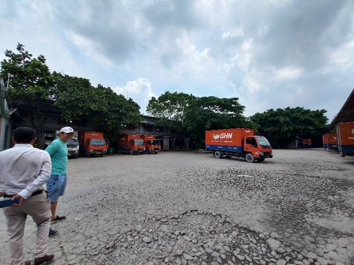 Bán xưởng 16.390 m2 quận 12, dòng tiền 1.4 tỷ, mặt tiền 79 m, giá 15 triệu USD