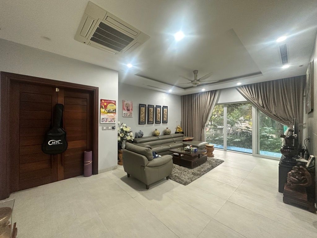 Biệt thự đơn lập sang trọng tại khu biệt thự Vườn Mai Ecopark, diện tích rộng 324 m²