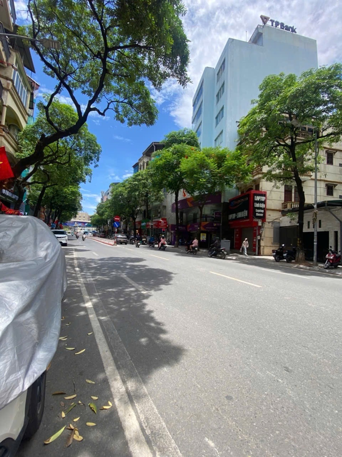 Nhà mặt phố Lê Thanh Nghị - khu Bách Khoa, mặt tiền rộng 7,5m, quận Hai Bà Trưng, 27,5 tỷ