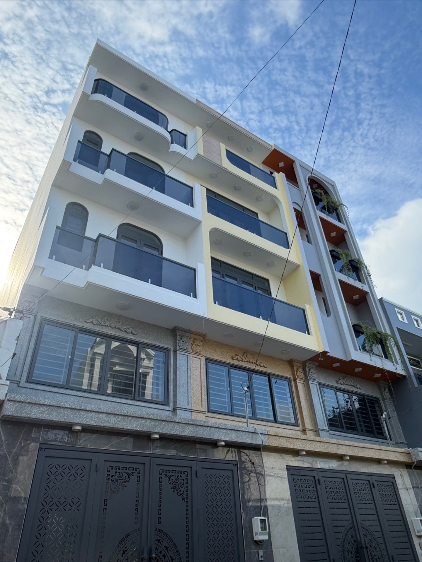 Bán nhà 5 tầng 50m2 hẻm ô tô Bình Tân giá 8,5 tỷ