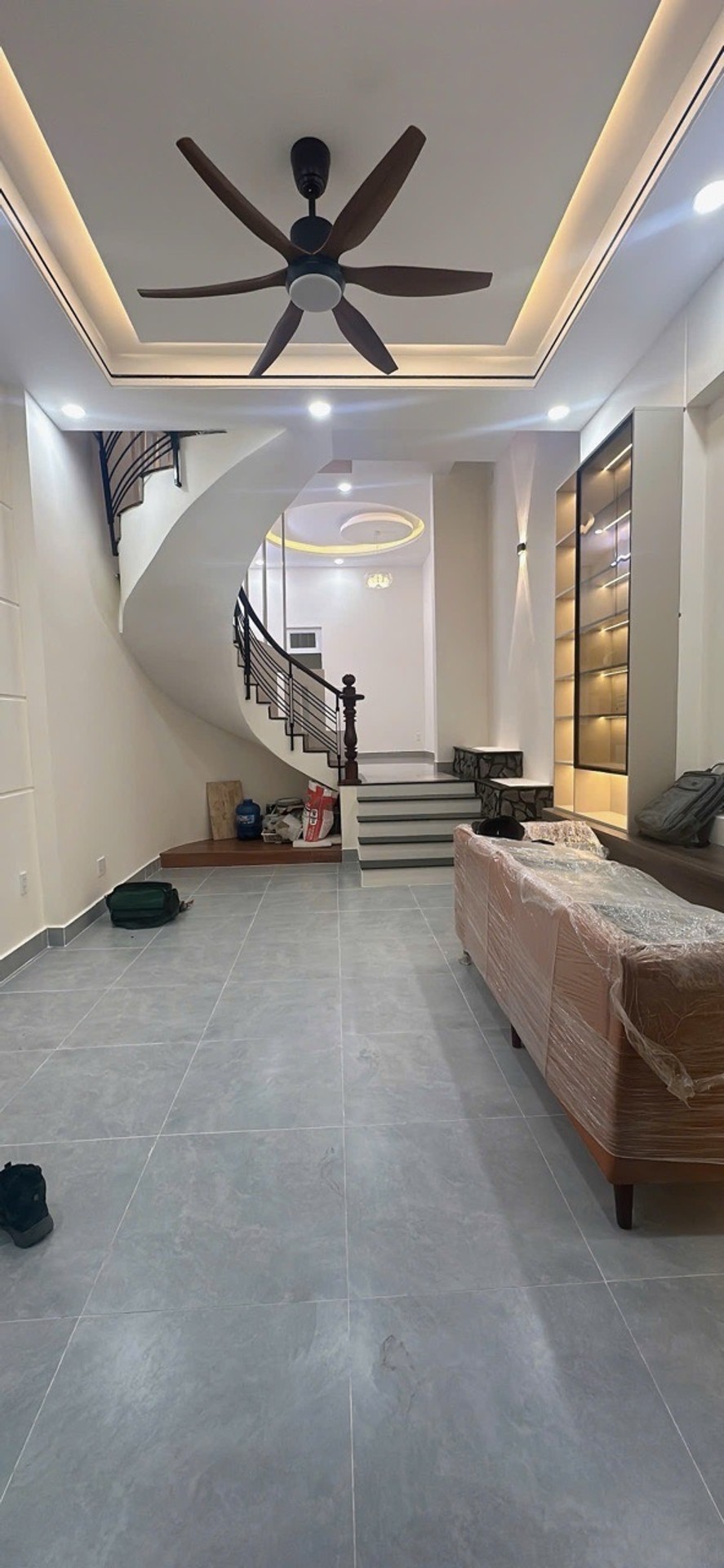 Bán Nhà Trung Tâm Tân Phú-60M2-2 Tầng (BTCT)-Đường Ôtô-Ngang 4 Vuông Vức, Không Lộ Giới