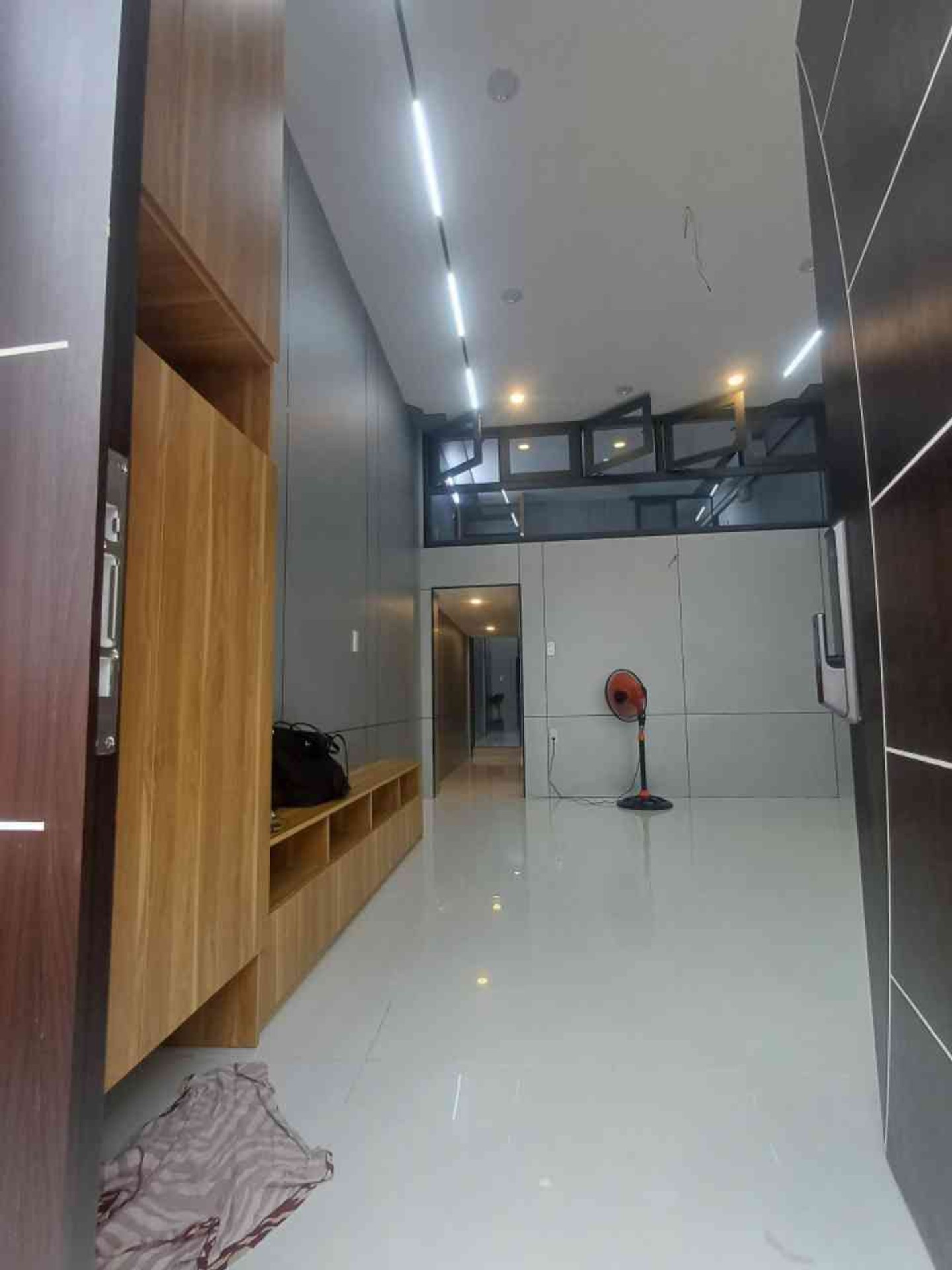 Bán căn hộ 2PN 2WC tại chung cư Bình Tây, diện tích 50.2m2