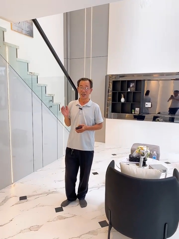 BÁN NHÀ 5 TẦNG HẺM XE HƠI MỚI KOONG — THỐNG NHẤT GẦN CITYLAND GÒ VẤP — 5 TẦNG, HƠN 7 TỶ.