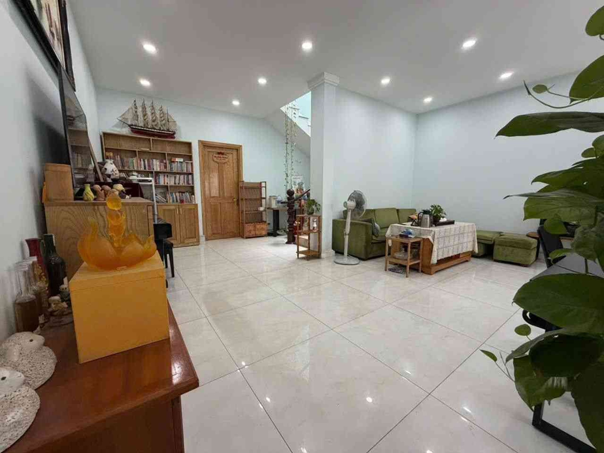 Nhà phố 4 tầng giá tốt ngay trung tâm Quận 6, cơ hội không thể bỏ lỡ