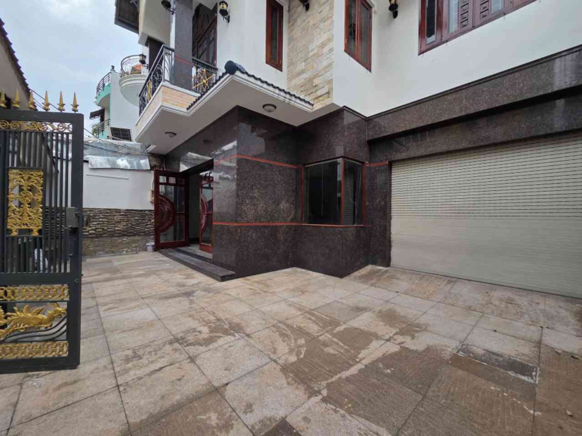 Biệt thự trung tâm Tên Lửa view công viên chim líu lo