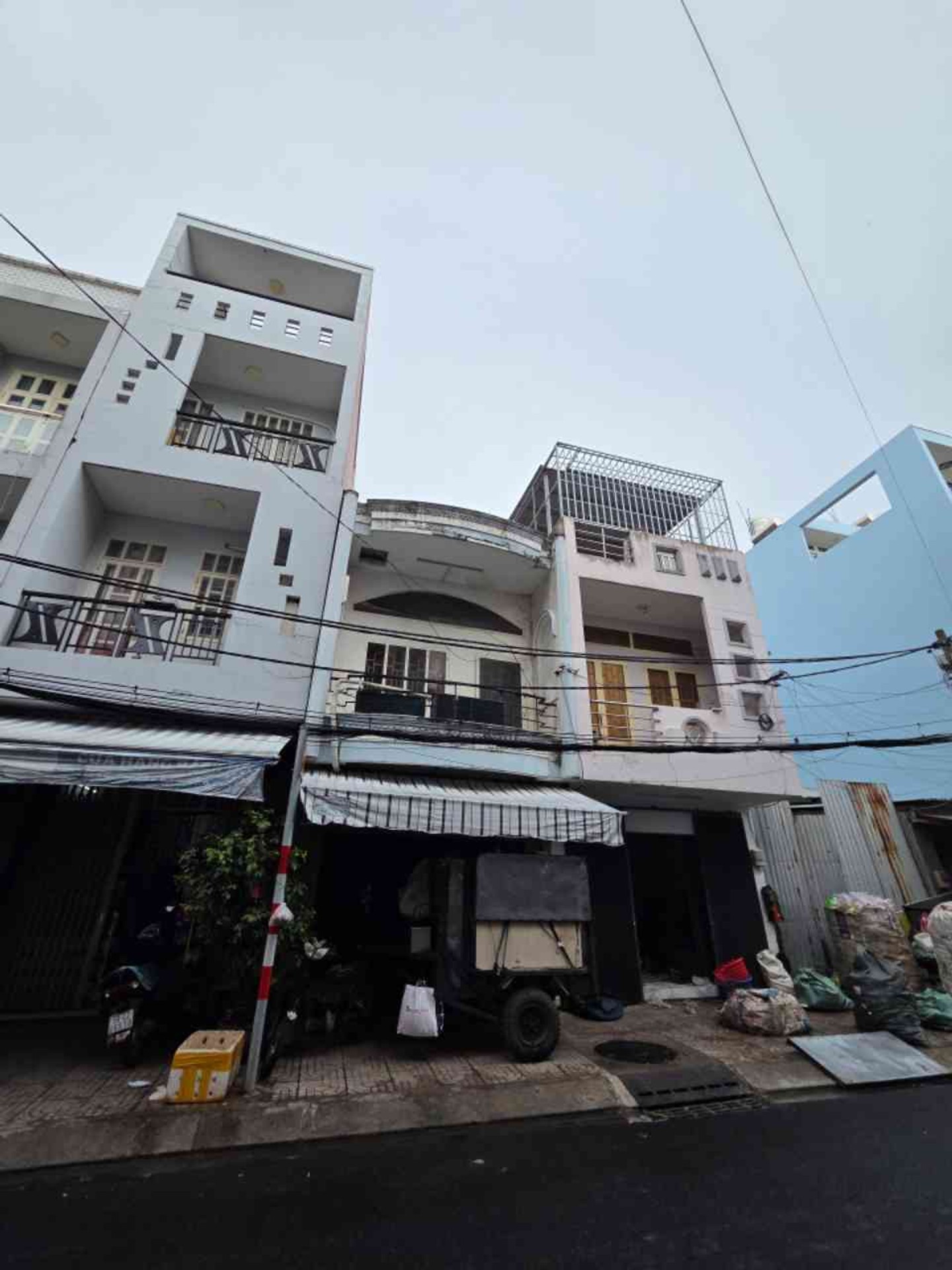Bán nhà mặt phố 2 tầng, mặt tiền 4m khu dân cư Lý Chiêu Hoàng