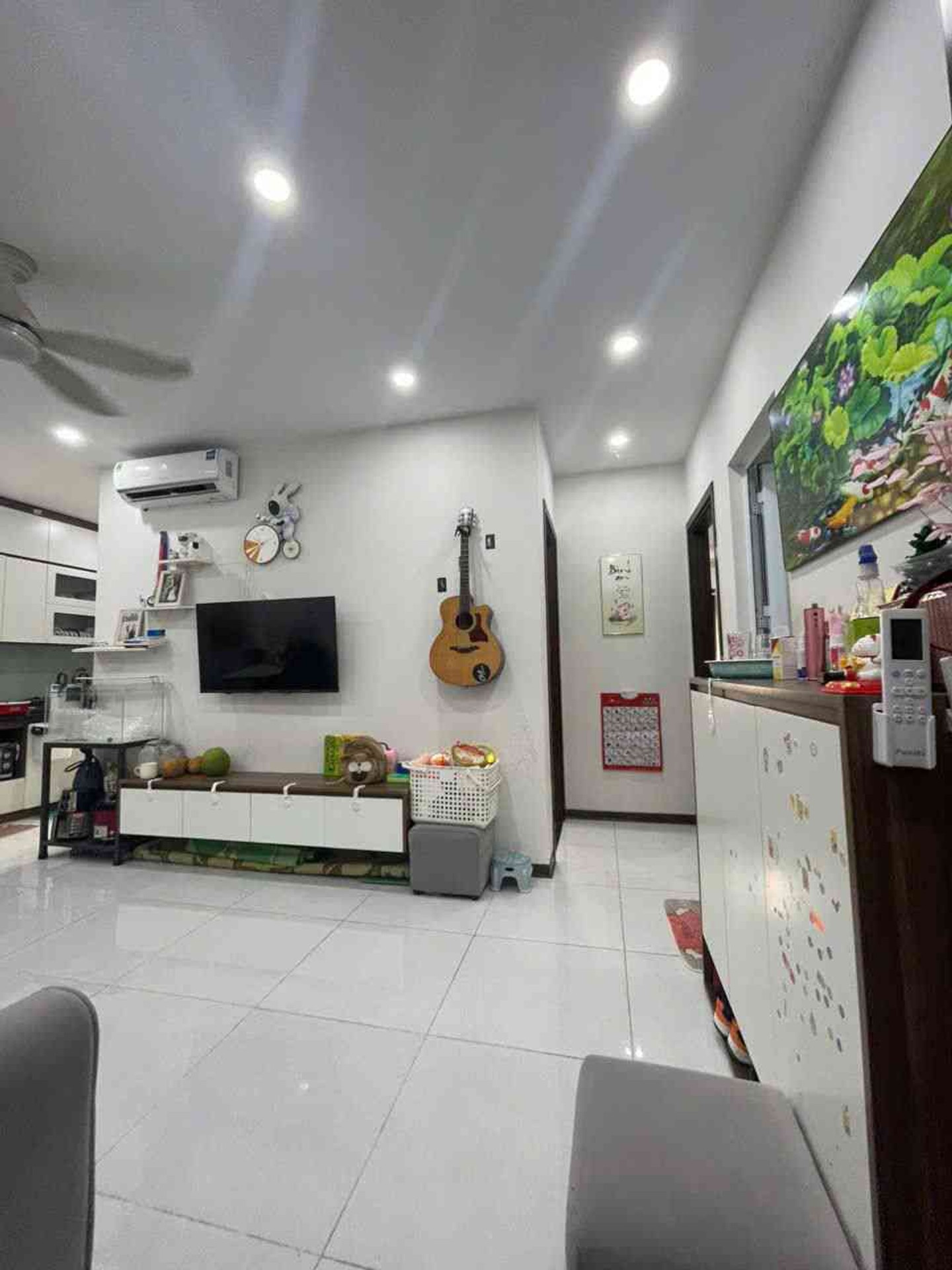 Cần bán căn hộ 2 ngủ - Chung cư Intracom Vĩnh Ngọc - Đông Anh - Hướng Đông Nam - Giá 4.2 tỷ