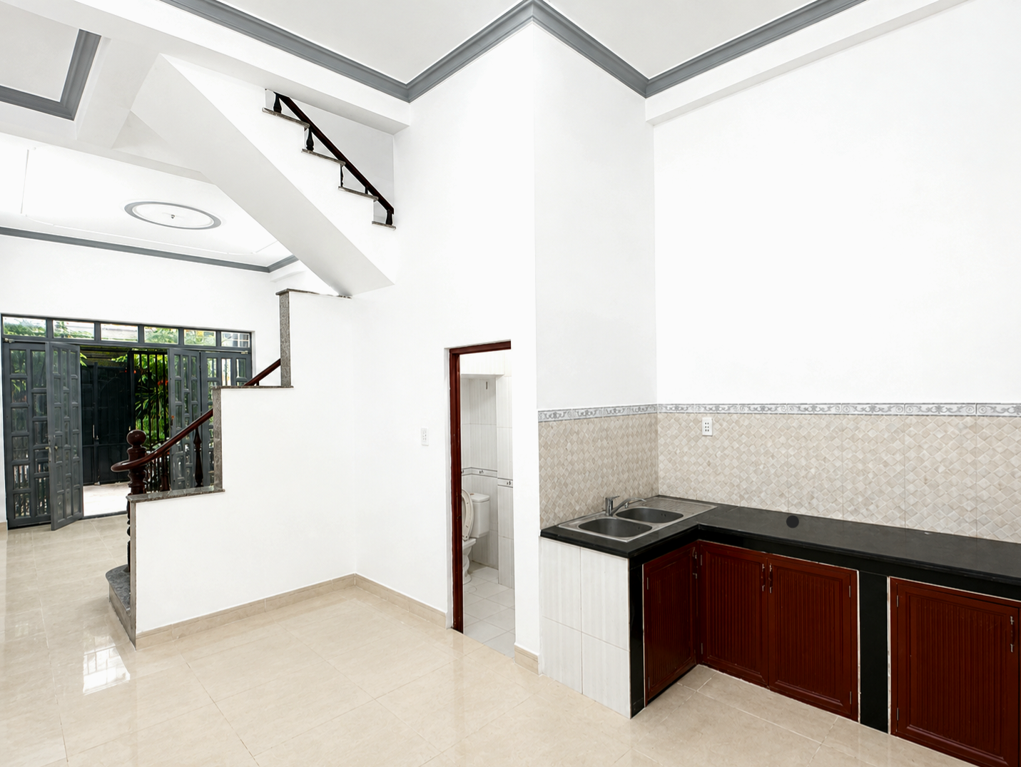 Nhà 2 tấm hẻm xe ô tô - KDC Nam Hùng Vương- Bình Tân - 2 PN, 2WC