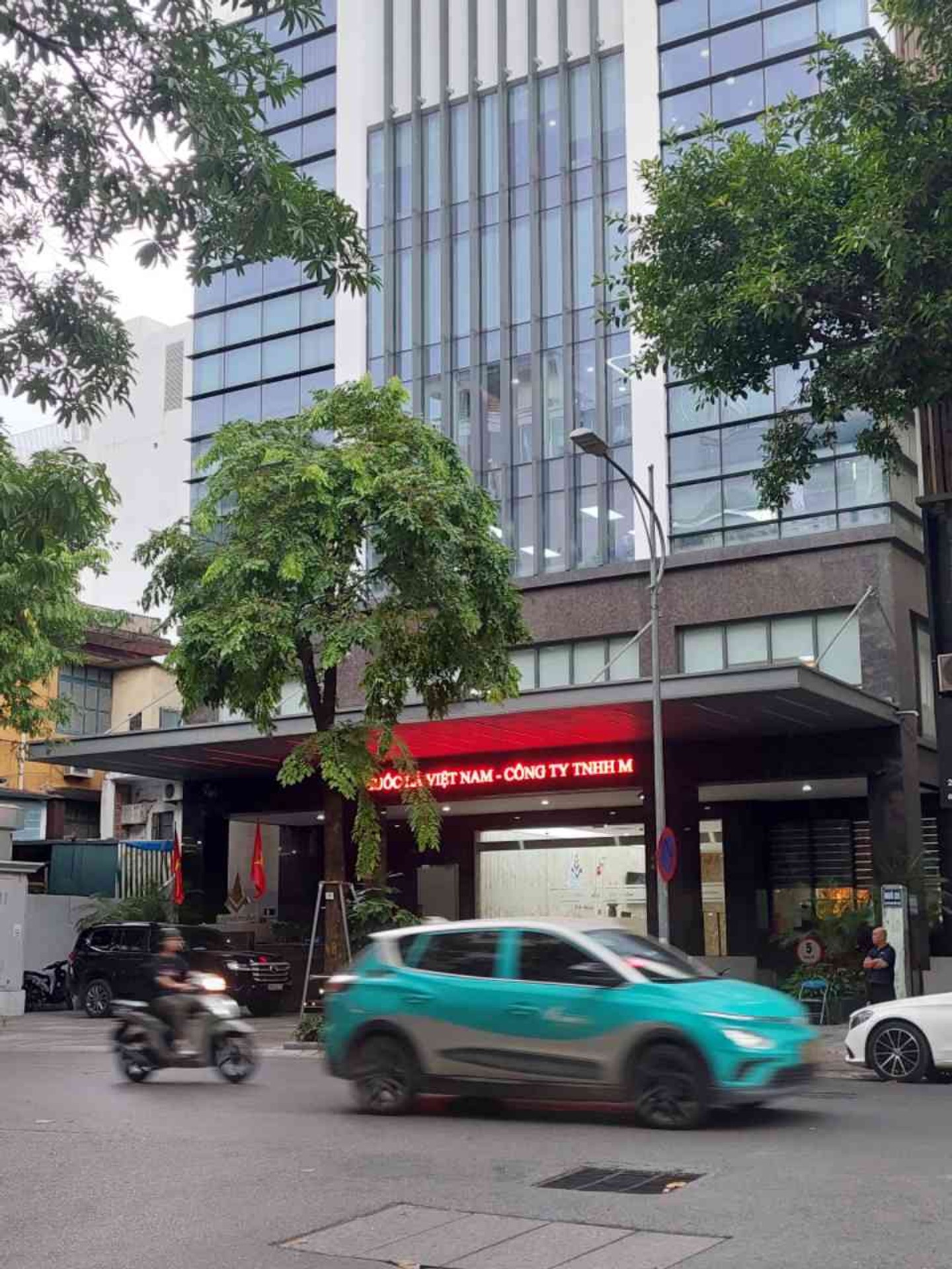 Siêu Phẩm Nhà Mặt Phố Bùi Thị Xuân Trung Tâm Hai Bà Trưng