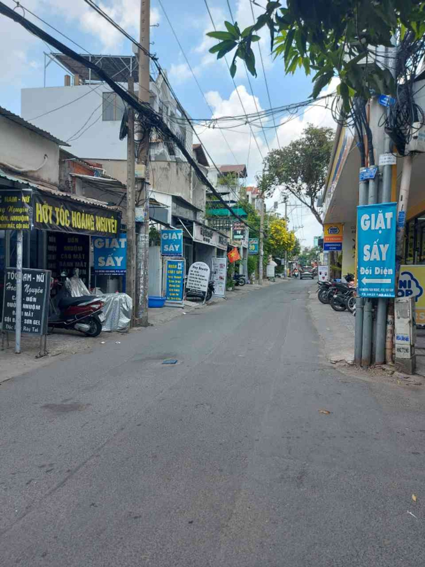 NHÀ 4 TẦNG 82M2 - TRỤC HUỲNH VĂN NGHỆ - AN HỘI TÂY GÒ VẤP - 7TY8 TL