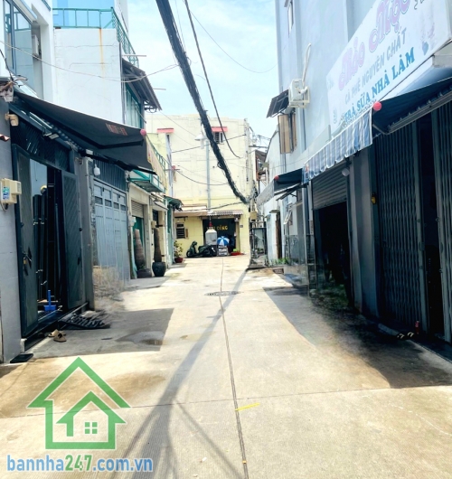 CHỈ 2,98 TỶ – NHÀ 3 TẦNG – NGAY BẢY HIỀN – LẠC LONG QUÂN – NI SƯ HUỲNH LIÊN – 2PN – 2WC – SHR