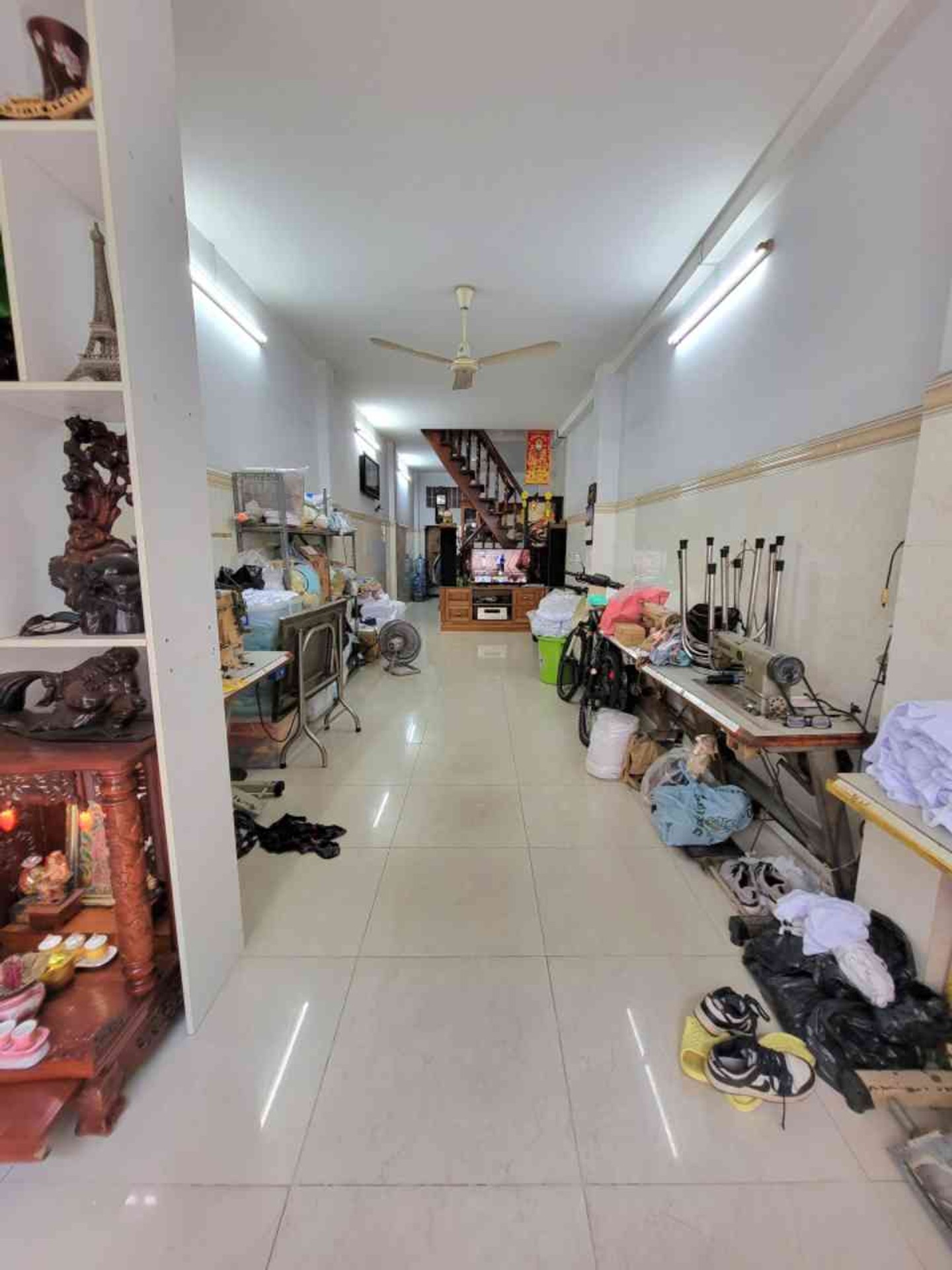 Bán nhà riêng 2 tầng phường Bảy Hiền, Tân Bình, hẻm ôtô Lạc Long Quân
