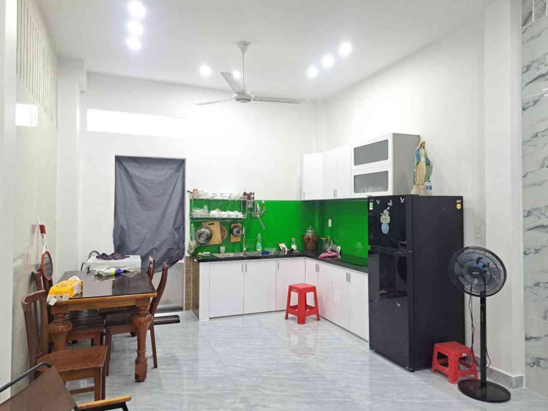 Cơ hội duy nhất sở hữu nhà mặt phố Đông Hưng Thuận giá chỉ 7 tỷ