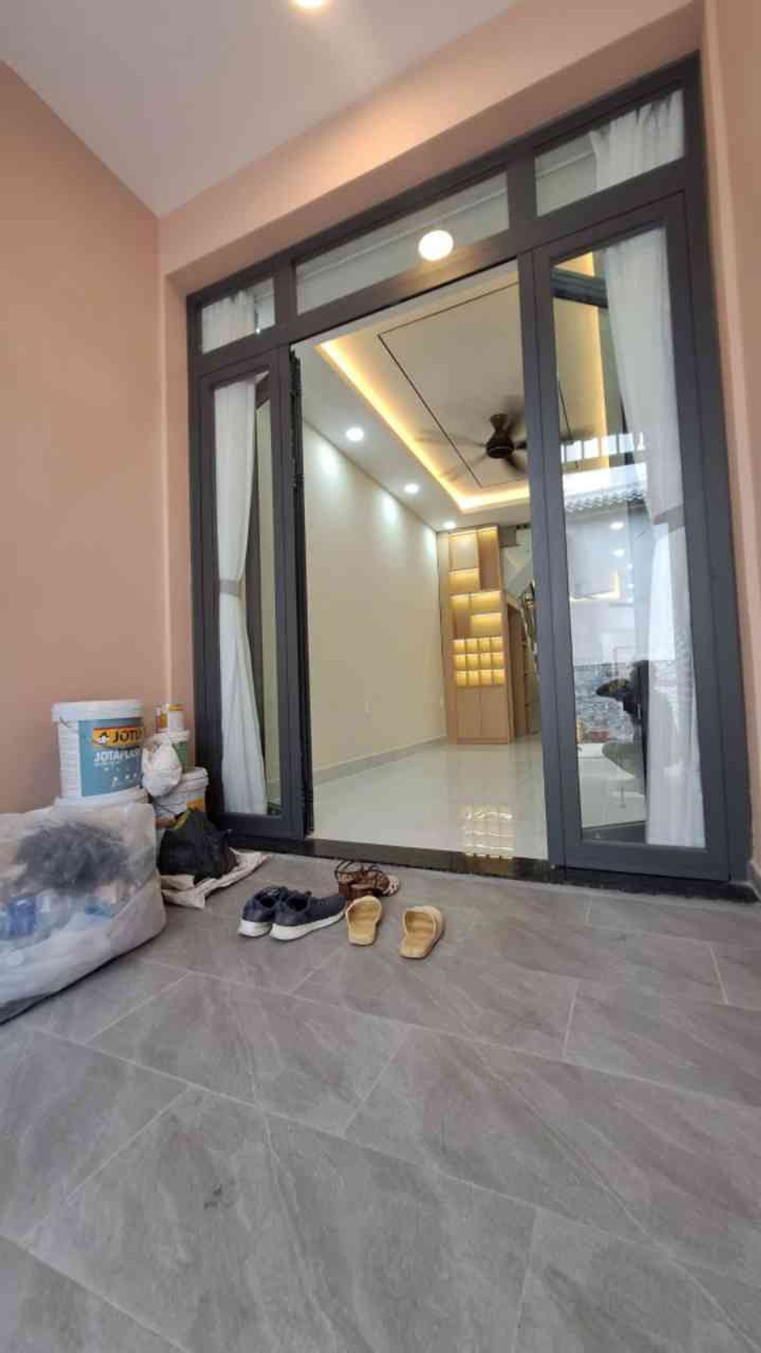 Bán nhà 3 tầng diện tích lớn nở hậu tại Bình Tiên, Chợ Lớn