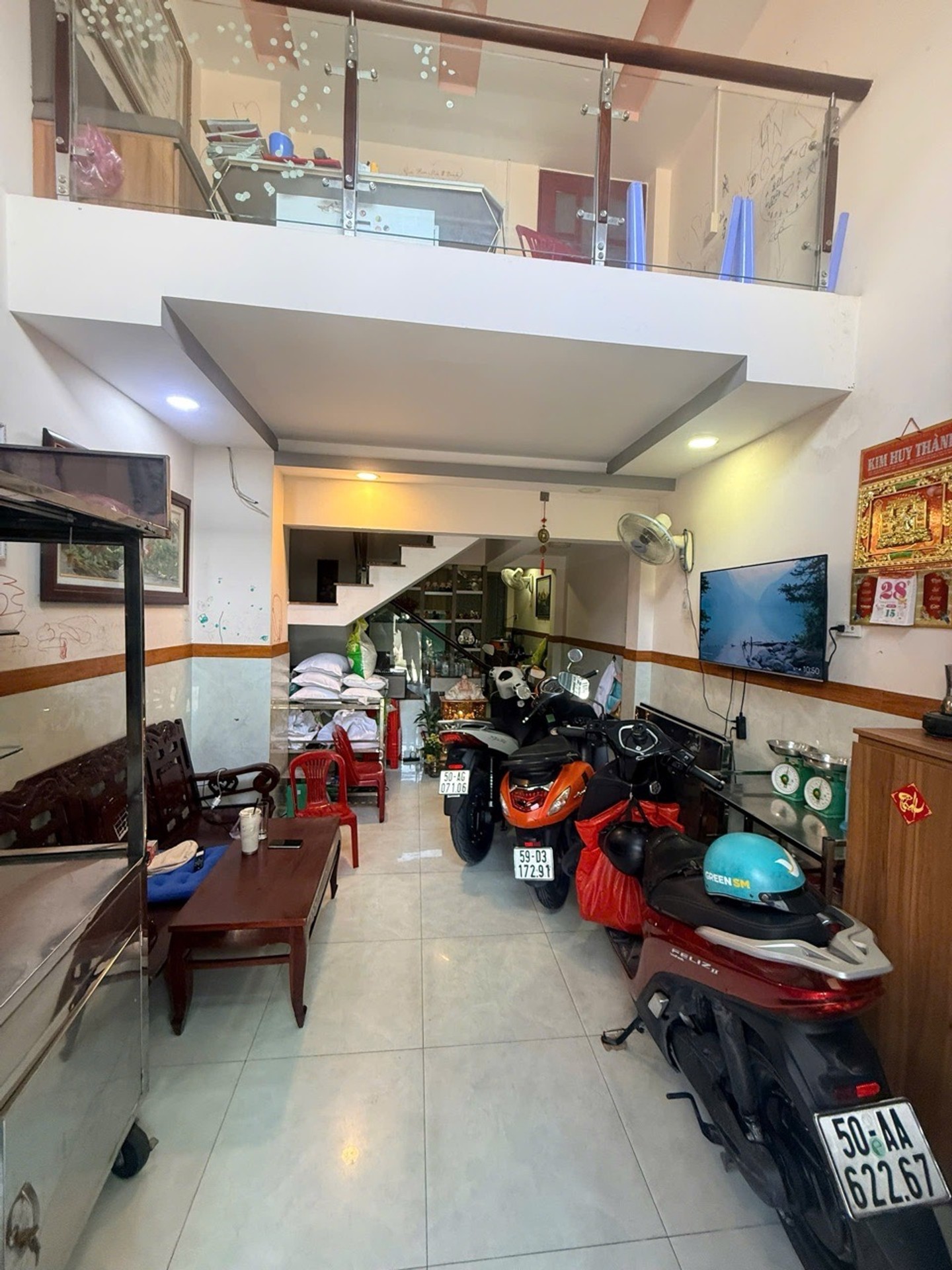 Nhà 5 tầng tại Bình Long, 5 phòng ngủ, giá 5.85 tỷ