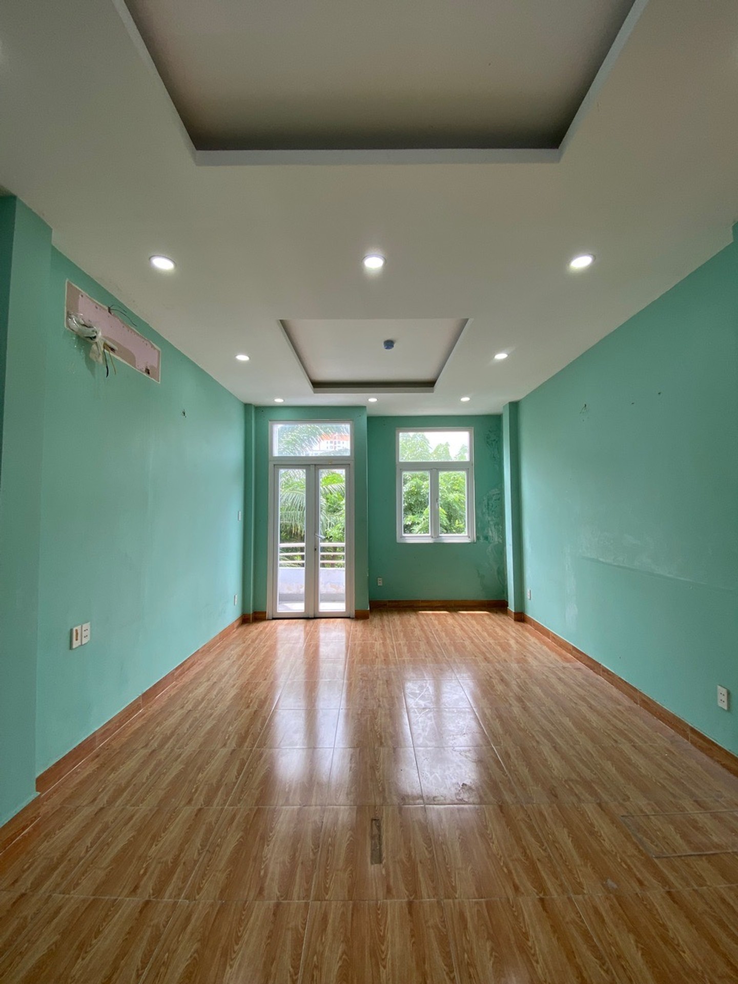 MẶT TIỀN BÔNG SAO – VIEW CÔNG VIÊN – KINH DOANH ĐỈNH – 11,3 TỶ
4 x 16m – 64m² | 4 tầng | 5PN – 6WC
