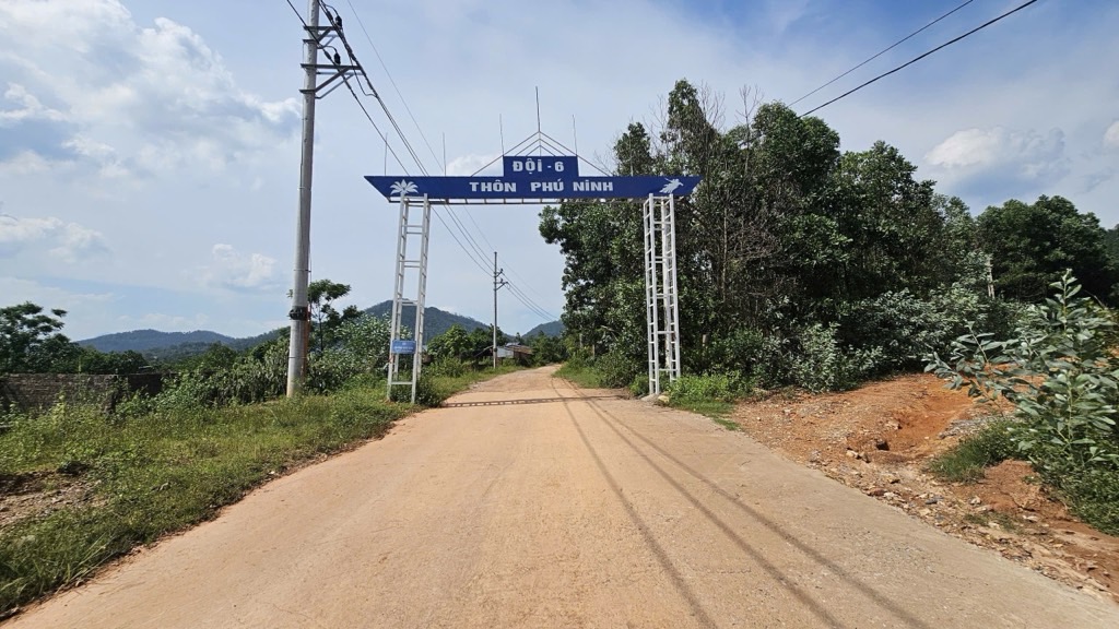 🌺 VILLA, HOMESTAY - ĐƯỜNG OTO TRÁNH DỪNG ĐỖ NGÀY ĐÊM - CÁCH HỒ BAN TIỆN 50M 🌺
 Ban Tiện, Minh Ph