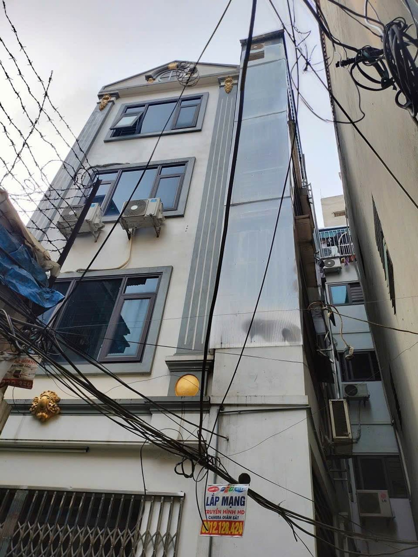 Mỹ Đình,5 tầng, mặt tiền gần 9m, tiềm năng cho thuê ổn định, 31m, 9 phòng khép kín, giá đầu tư.