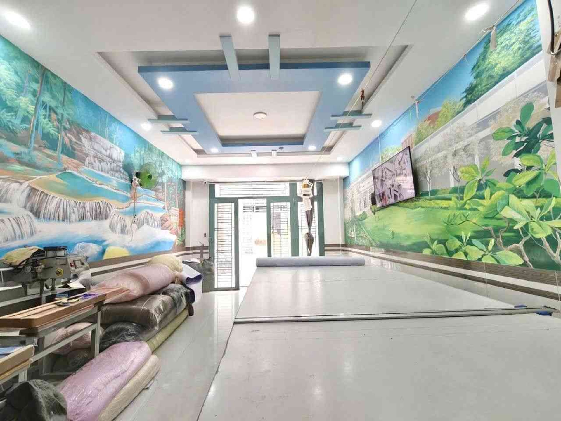 Nhà 4 tầng 5 phòng ngủ gần Aeon Tân Phú, Bình Hưng Hòa