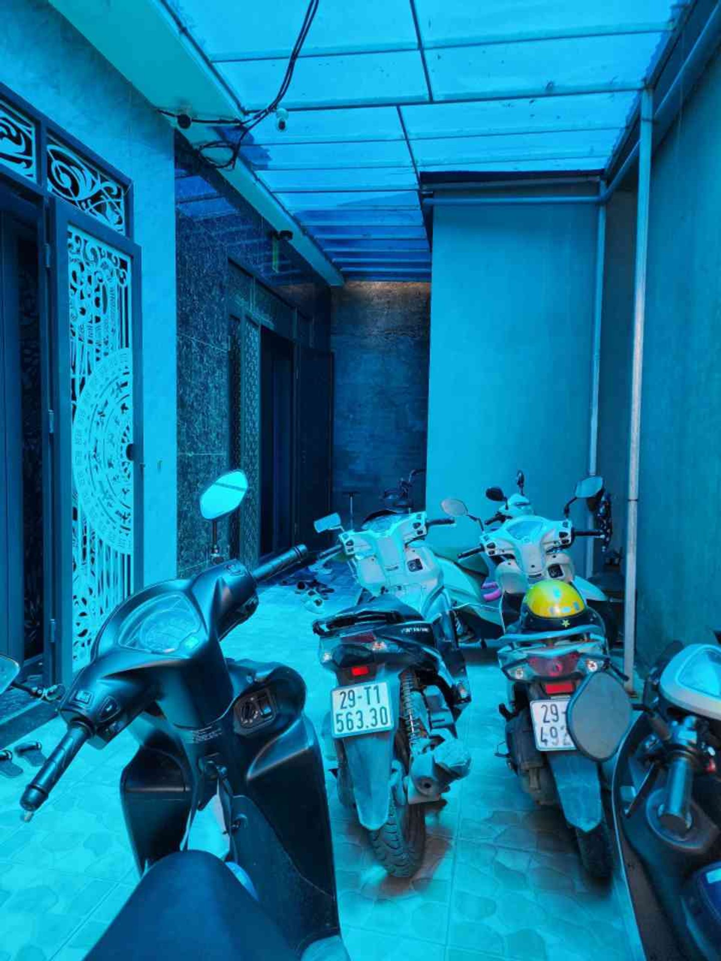 Nhà đẹp 4 tầng mới toanh khu Mậu Lương, sẵn sàng chào chủ mới