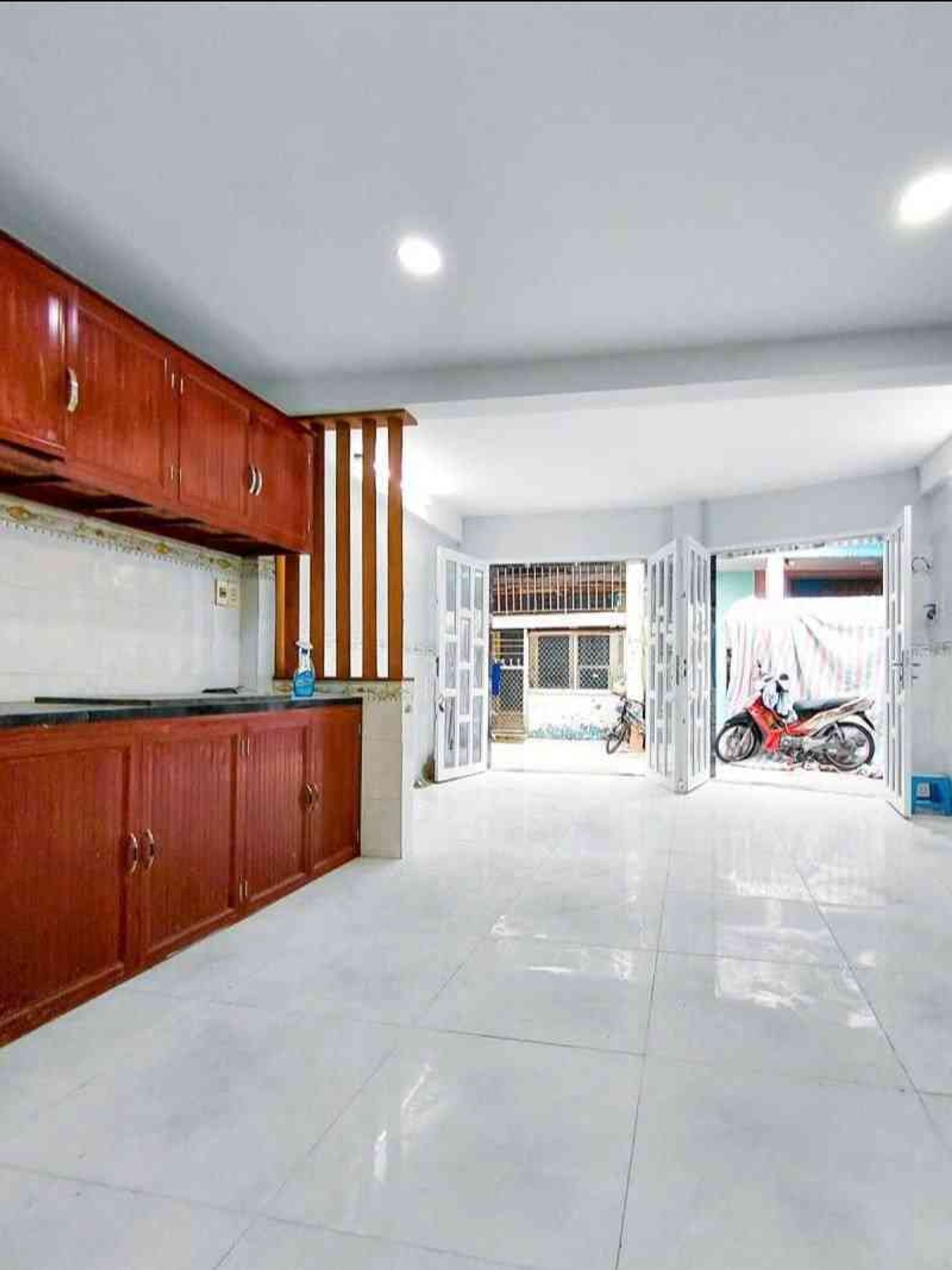 Nhà 2 tầng 2PN 2WC giá 3.38 tỷ gần Tân Phú, diện tích 28.5m2