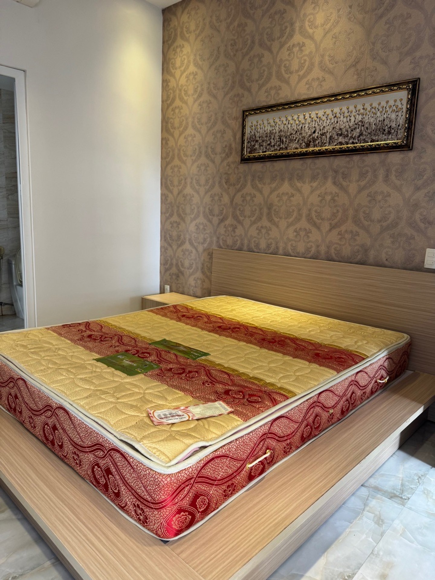 Nhà mặt phố 4 tầng 52.8m2 giá 9.6 tỷ tại Bình Hưng Hòa