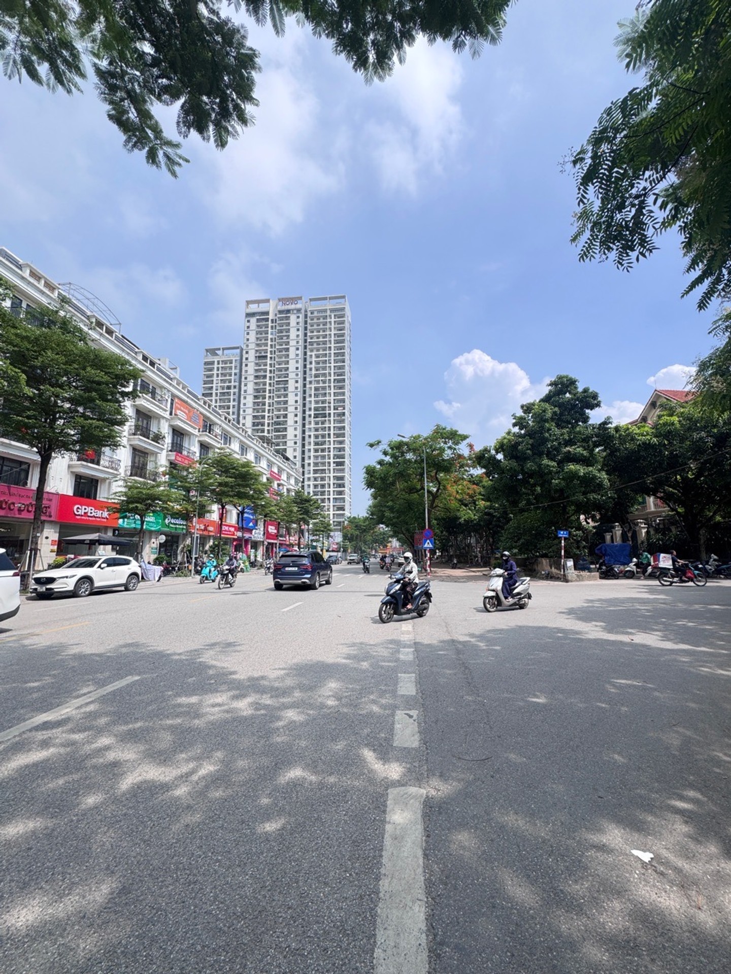 Siêu phẩm ngõ thông – kinh doanh – ô tô qua nhà