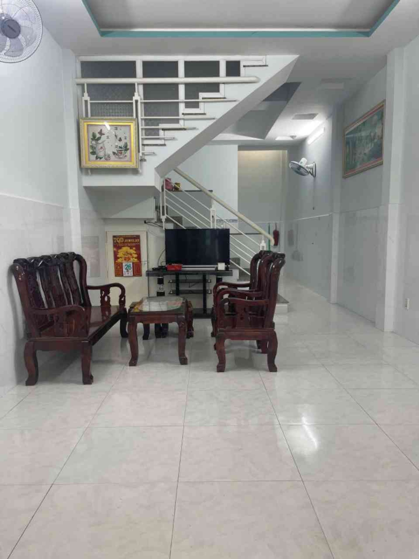 Nhà 2 Tầng Bình Tân Hẻm Xe Tải – Vị Trí Kinh Doanh Đắc Địa, Giá Hấp Dẫn