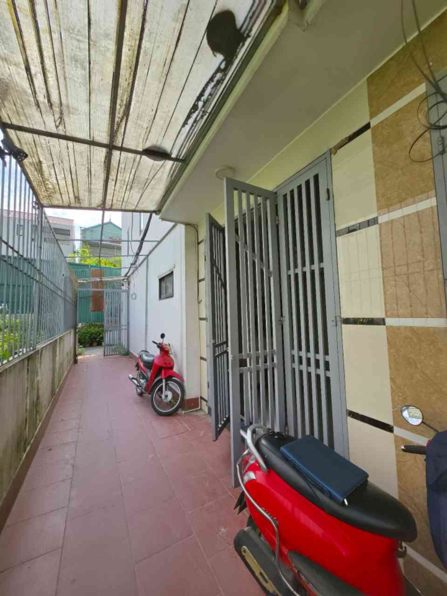 ◈ BÁT KHỐI – NHÀ PHỐ 30M2 – 5 TẦNG – 5.75 TỶ , Ô TÔ ĐỖ CỔNG