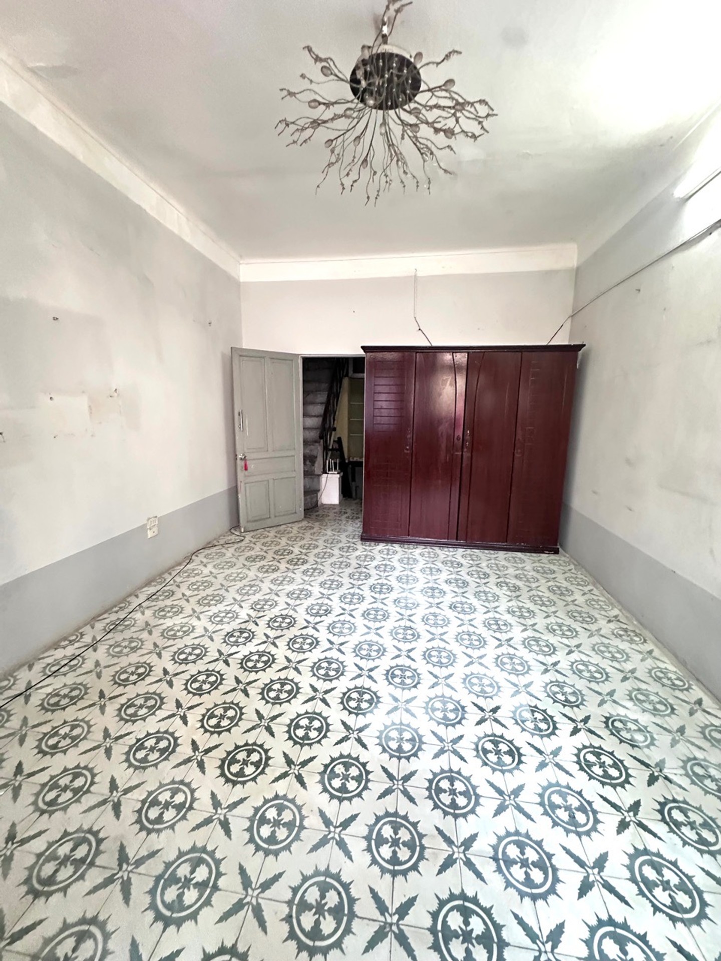 Cơ hội hiếm có mua nhà riêng ngay trung tâm Đồng Nhân, diện tích sử dụng 43m2, 8, 7 tỷ.