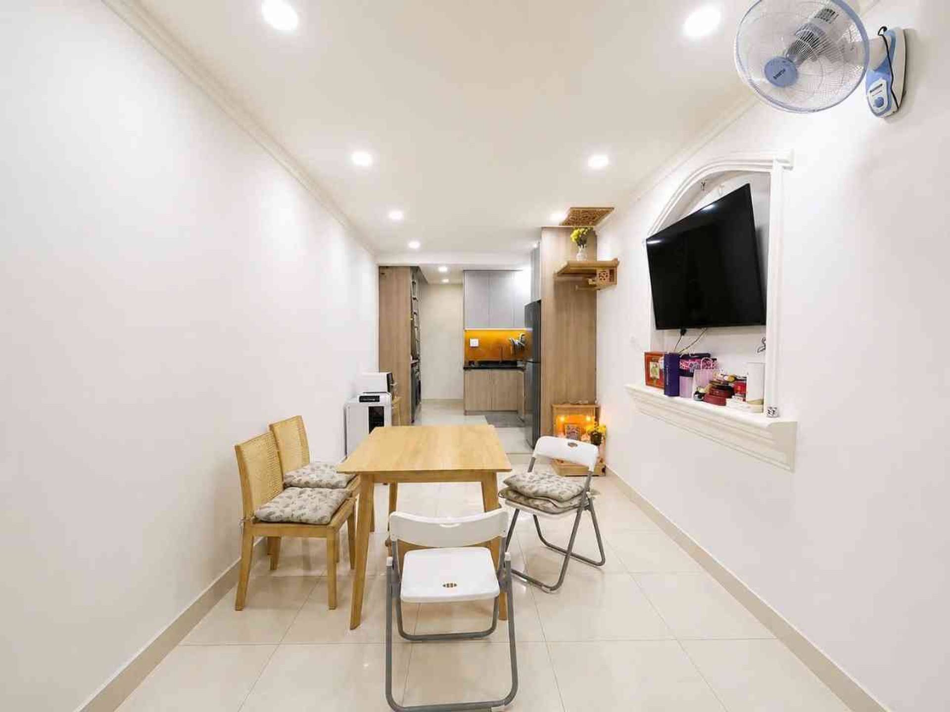Nhà 1 Trệt 1 Lầu Gần Mặt Tiền Điện Biên Phủ, Trung Tâm Quận 3 Cực Hiếm Có