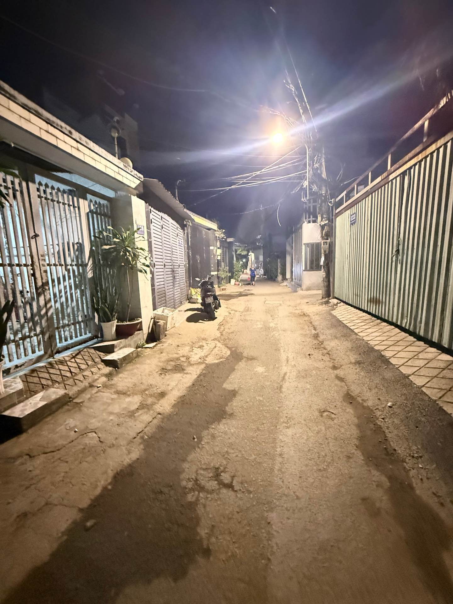 Nhà mặt tiền đường xe hơi, cơ hội vàng tại Đông Hưng Thuận giá chỉ 5,7 tỷ