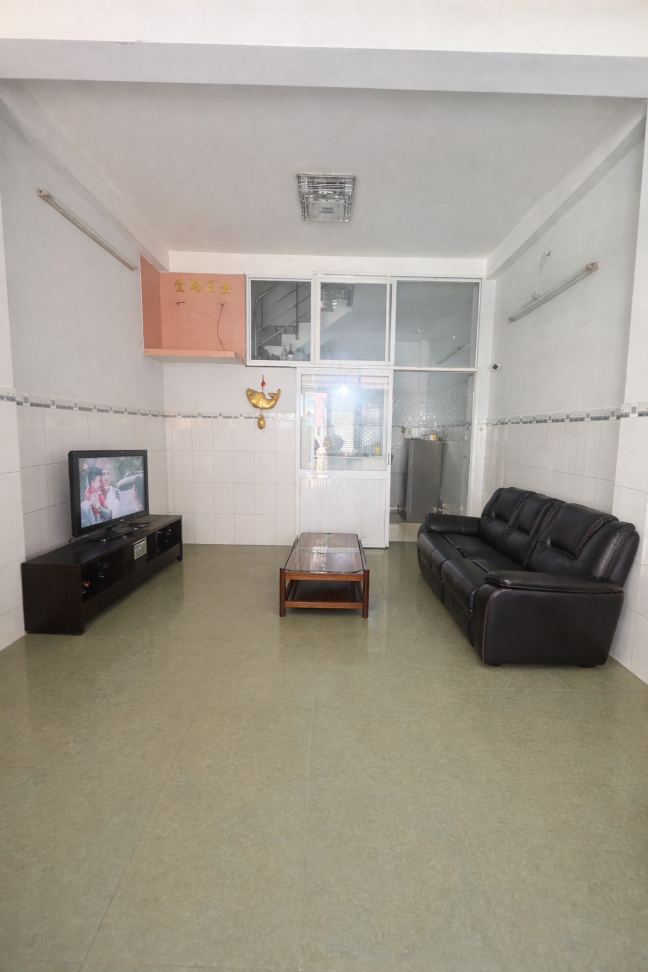Bán nhà 3 tầng gần quận 6, diện tích 37m², giá 5.1 tỷ