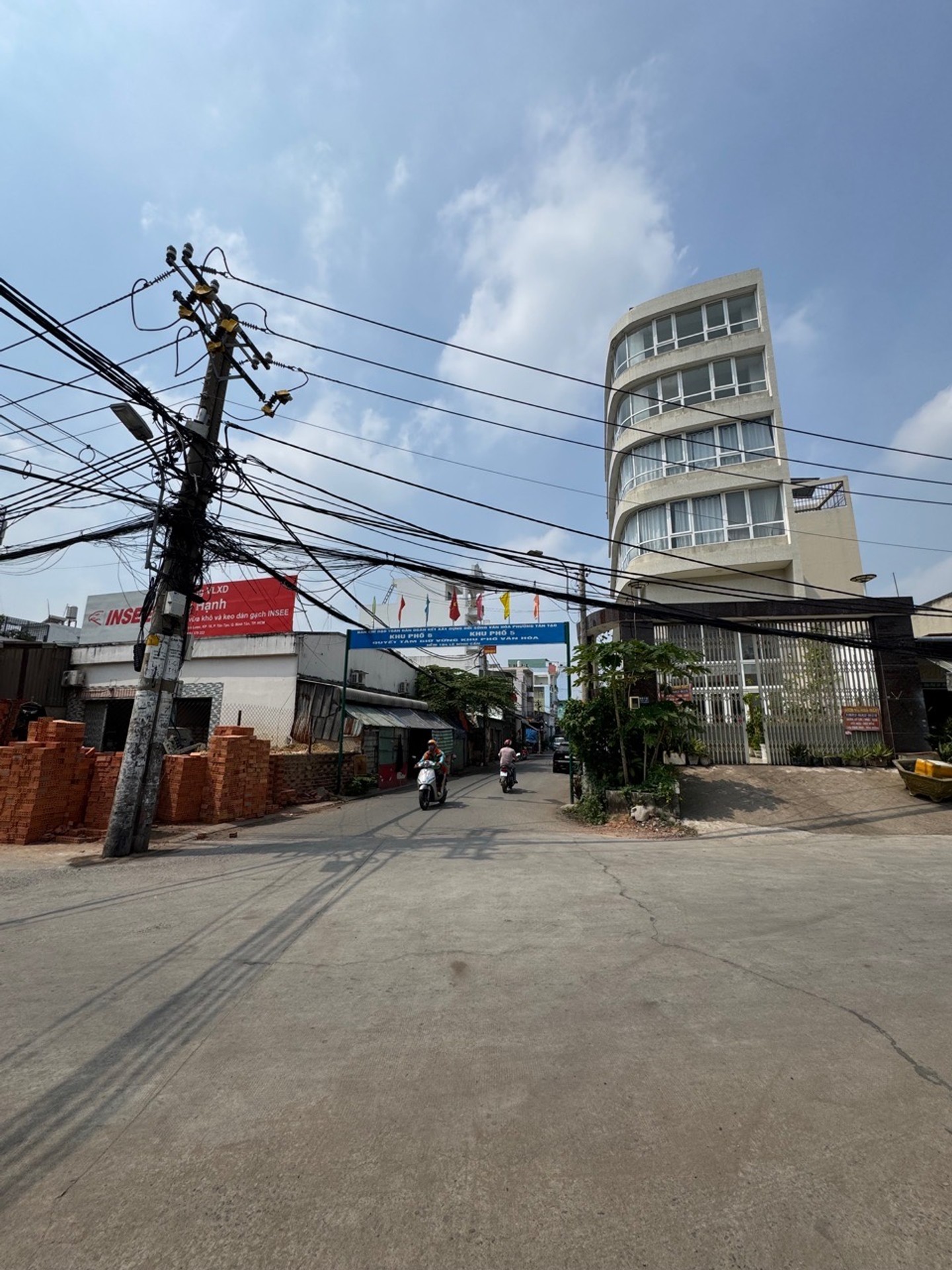 Bán nhà riêng 50m² mặt tiền 5.9m đường 6m tại Bình Tân giá 4.3 tỷ