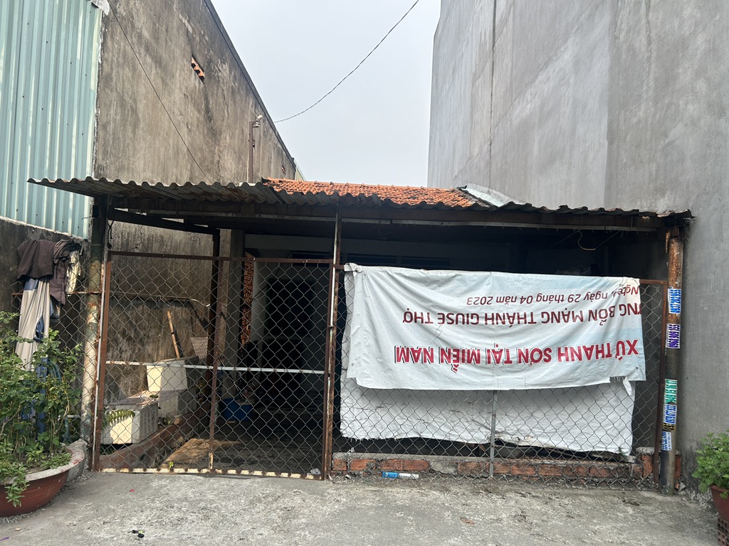 Bán đất 84 m2 tặng nhà, hẻm ôtô, đường phan bội châu, Dĩ An, thành phố hồ chí minh.